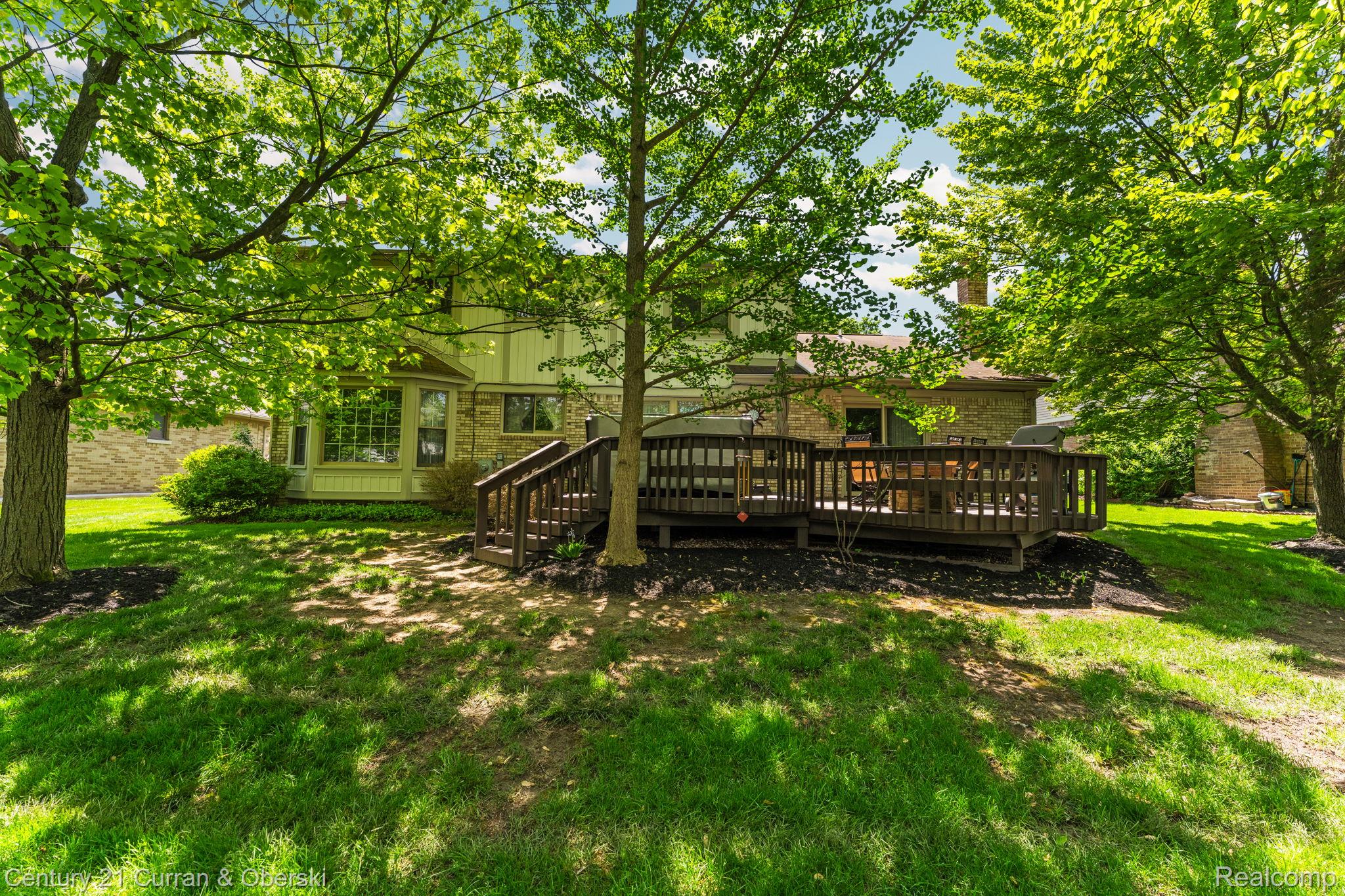 Novi, Michigan, 48375, United States, 4 Bedrooms Bedrooms, ,3 BathroomsBathrooms,Residential,For Sale,2048912