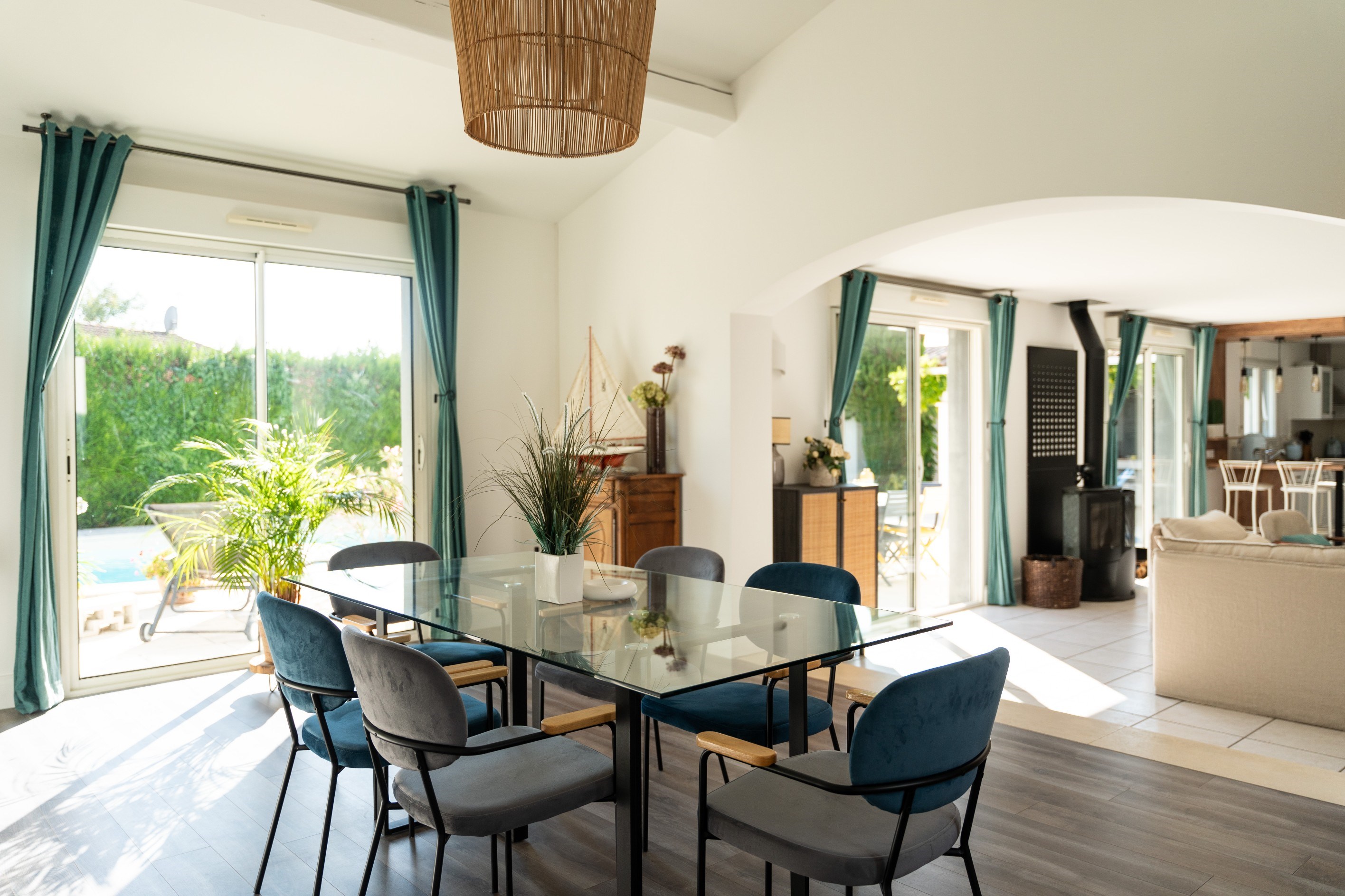  ELEGANT FAMILY HOME WITH POOL AND LANDSCAPED GARDEN NEAR ROYAN - 物件實景
