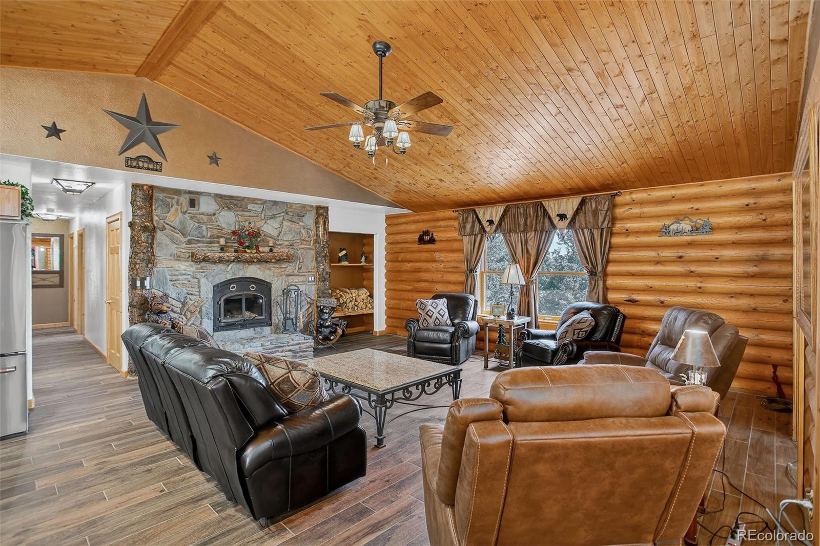 Golden, Colorado, 80403, United States, 3 Bedrooms Bedrooms, ,1 BathroomBathrooms,Residential,For Sale,1951002