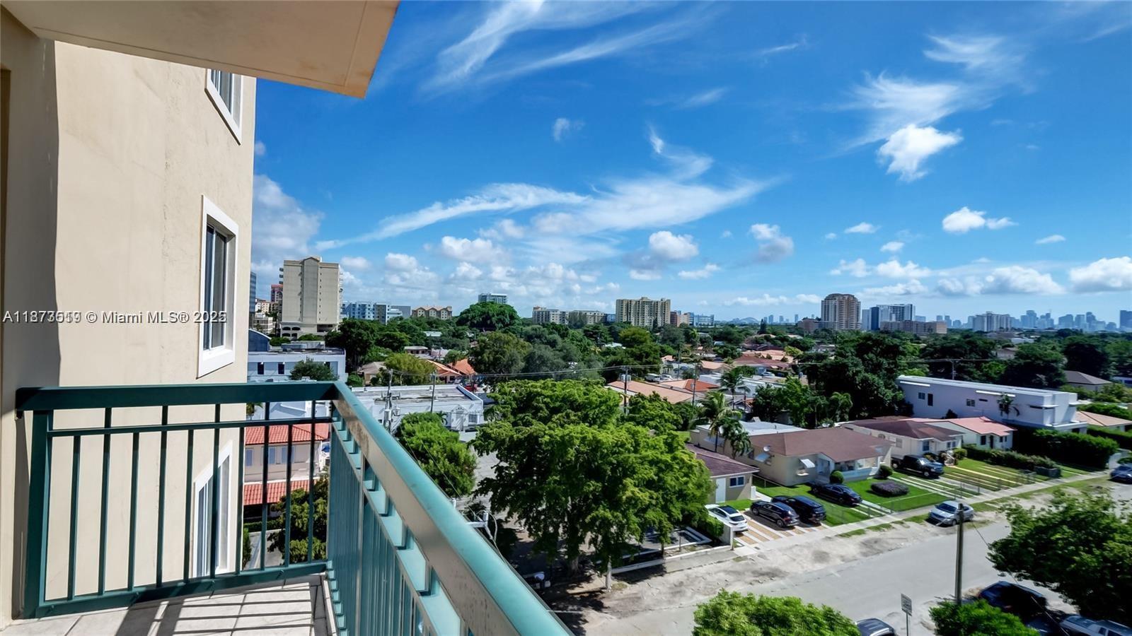 Miami, Florida, 33133, United States, 2 Bedrooms Bedrooms, ,2 BathroomsBathrooms,Residential,For Sale,1939288