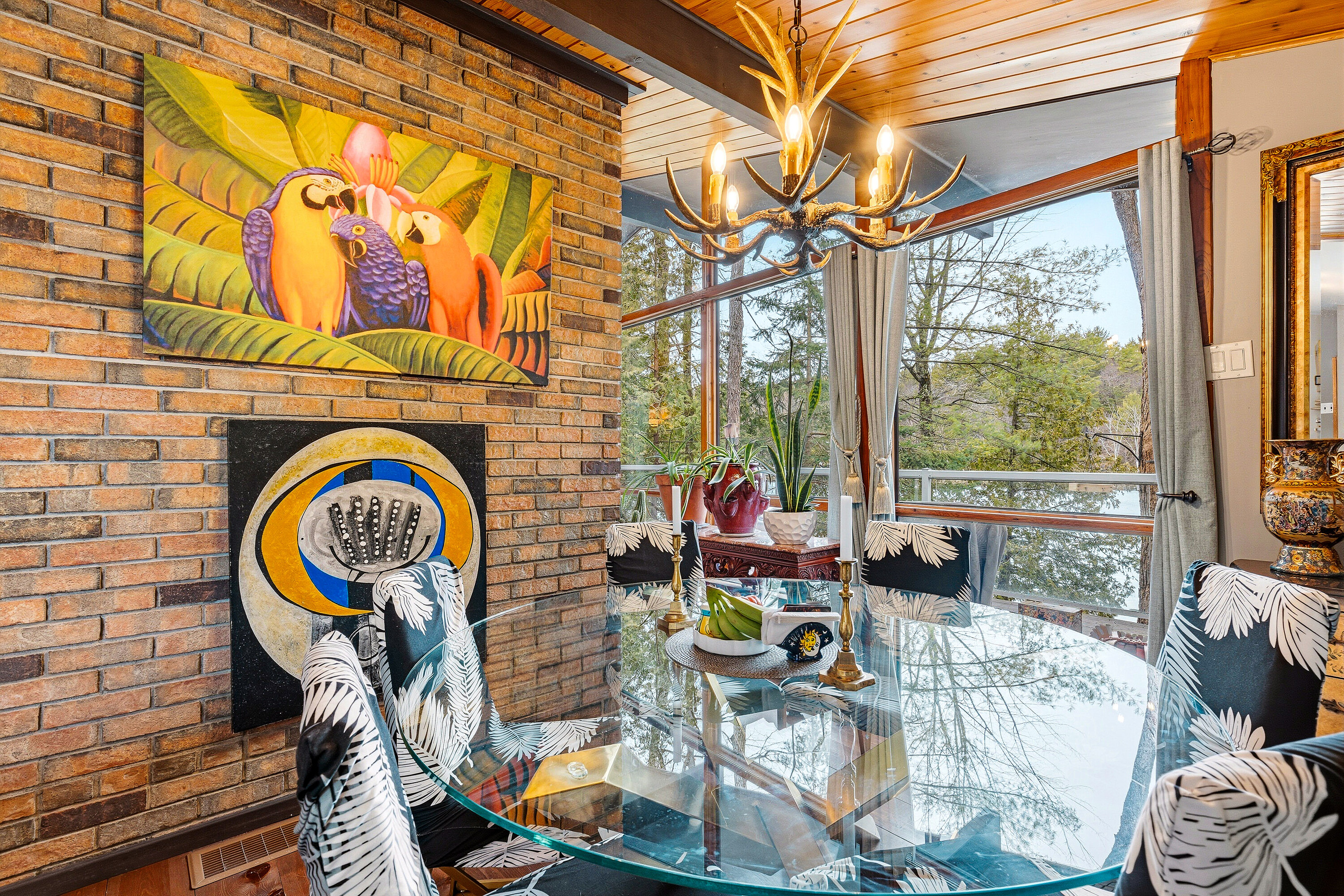  Oh, What a Lake - 物件實景