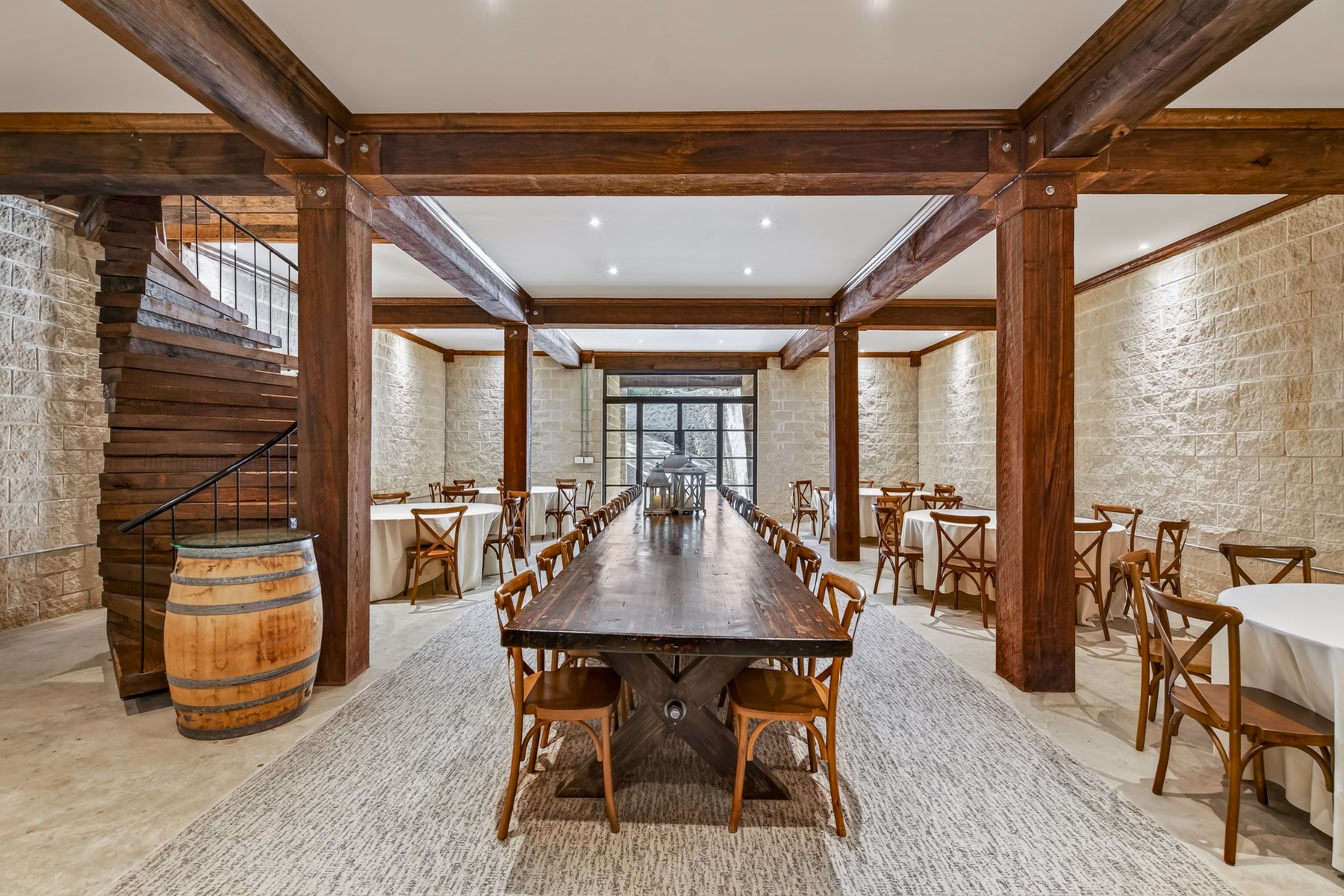  25200 Bernard Road, New Ulm, TX, 78950 - 物件實景