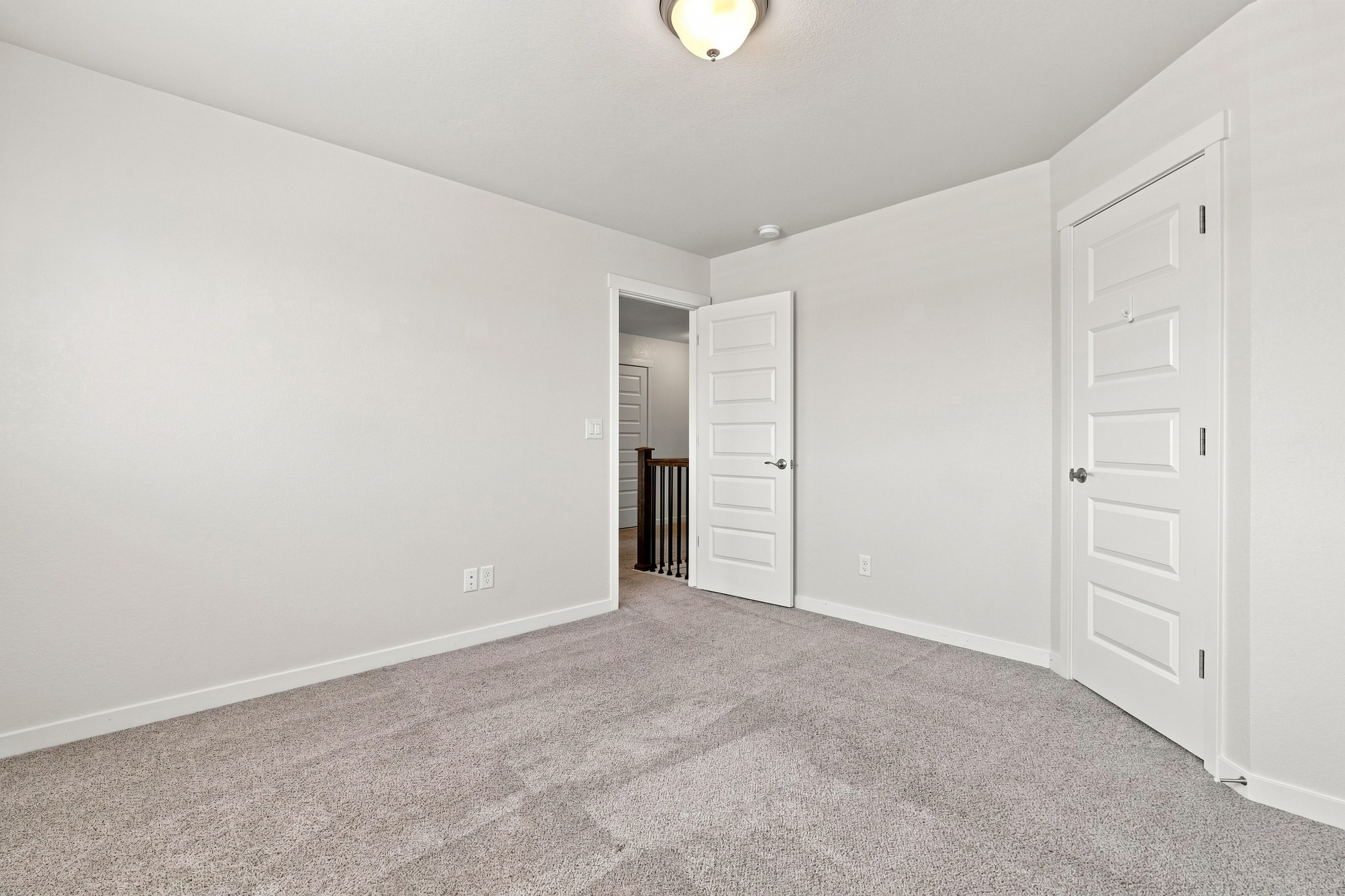  Modern Comfort Meets Everyday Function at 1123 Ibex Drive - 物件實景