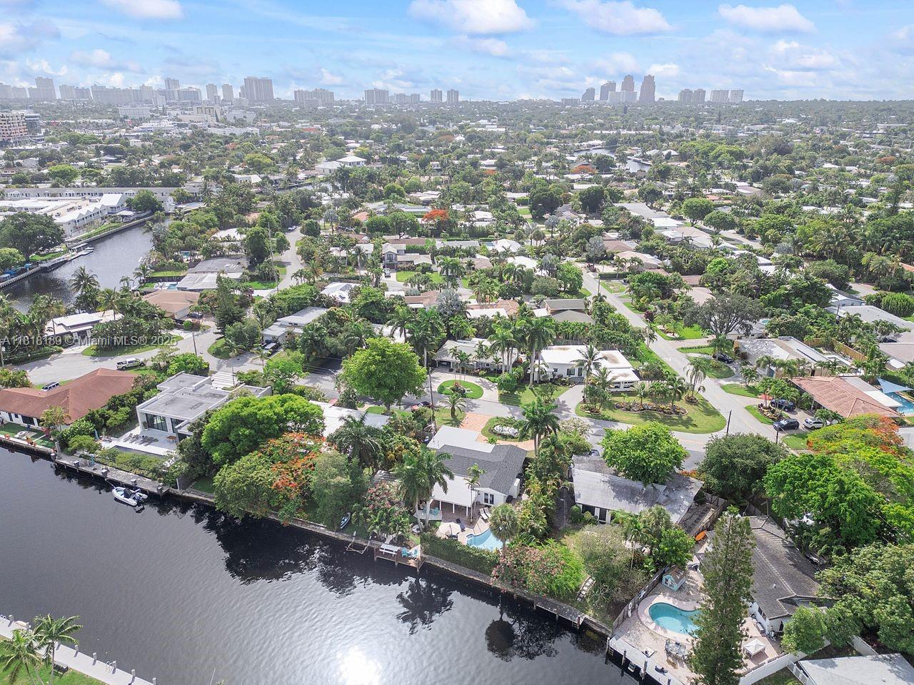 Wilton Manors, Florida, 33334, United States, 2 Bedrooms Bedrooms, ,2 BathroomsBathrooms,Residential,For Sale,1846984