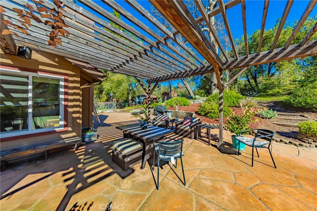 Coarsegold, California, 93614, United States, 4 Bedrooms Bedrooms, ,4 BathroomsBathrooms,Residential,For Sale,1982959