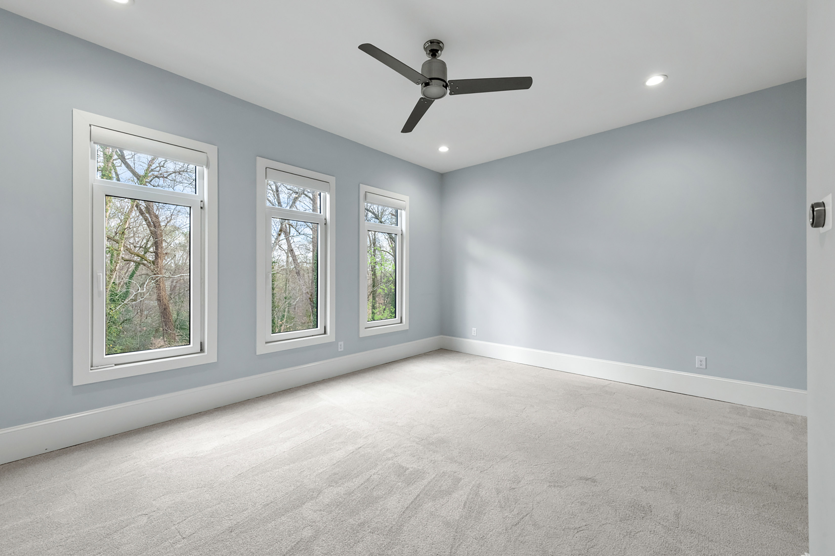  Stunning Four Level Move-in Ready Townhome - 物件實景