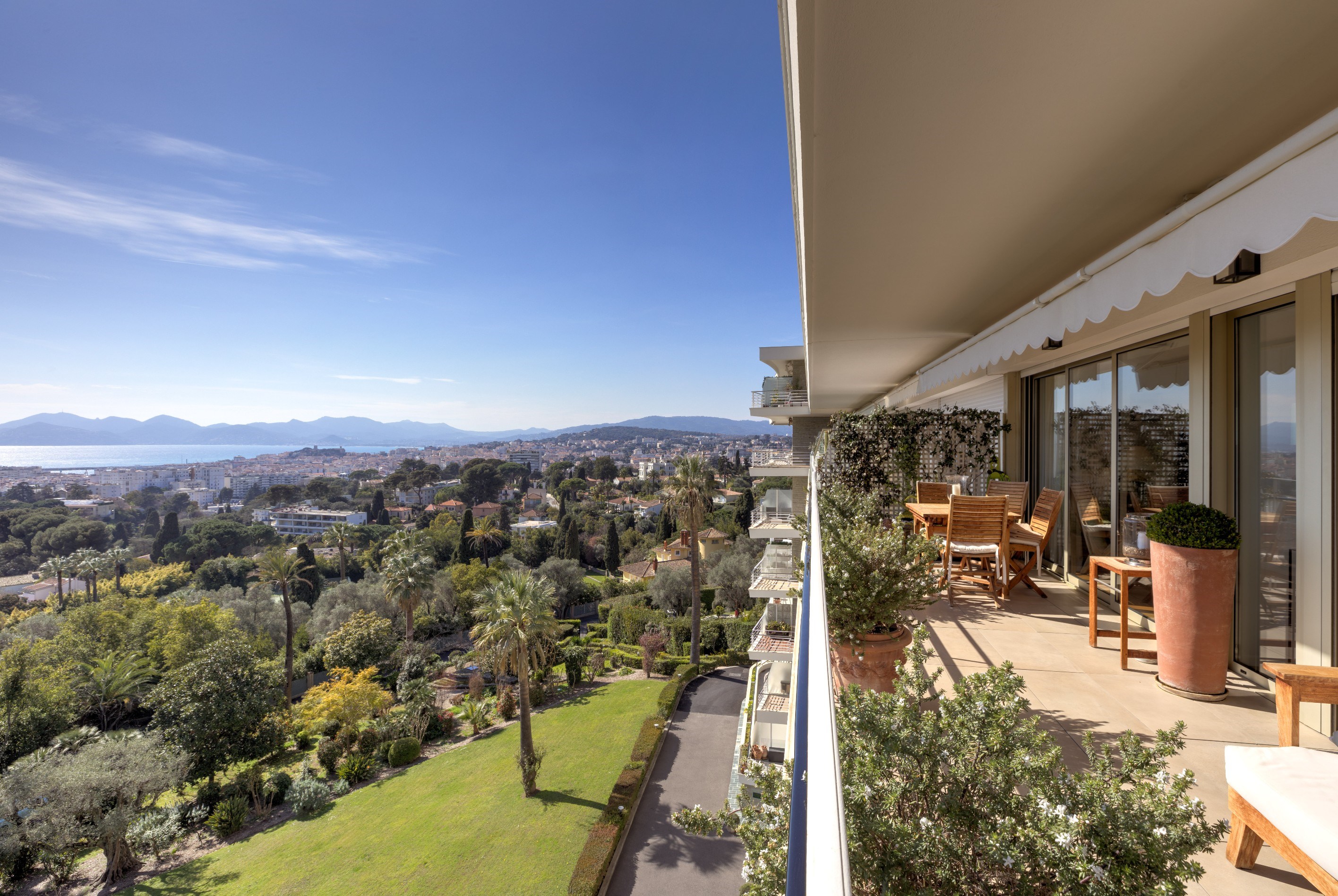  Luxury apartment with panoramic sea views in Cannes Californie - 物件實景