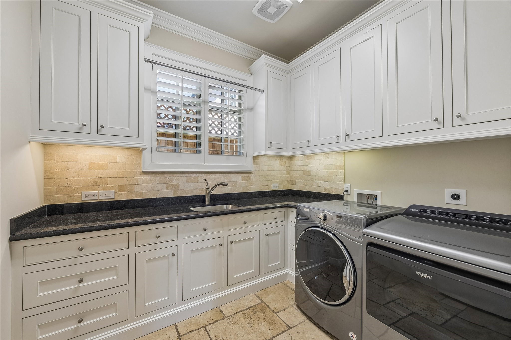  3714 Piping Rock Lane - 物件實景