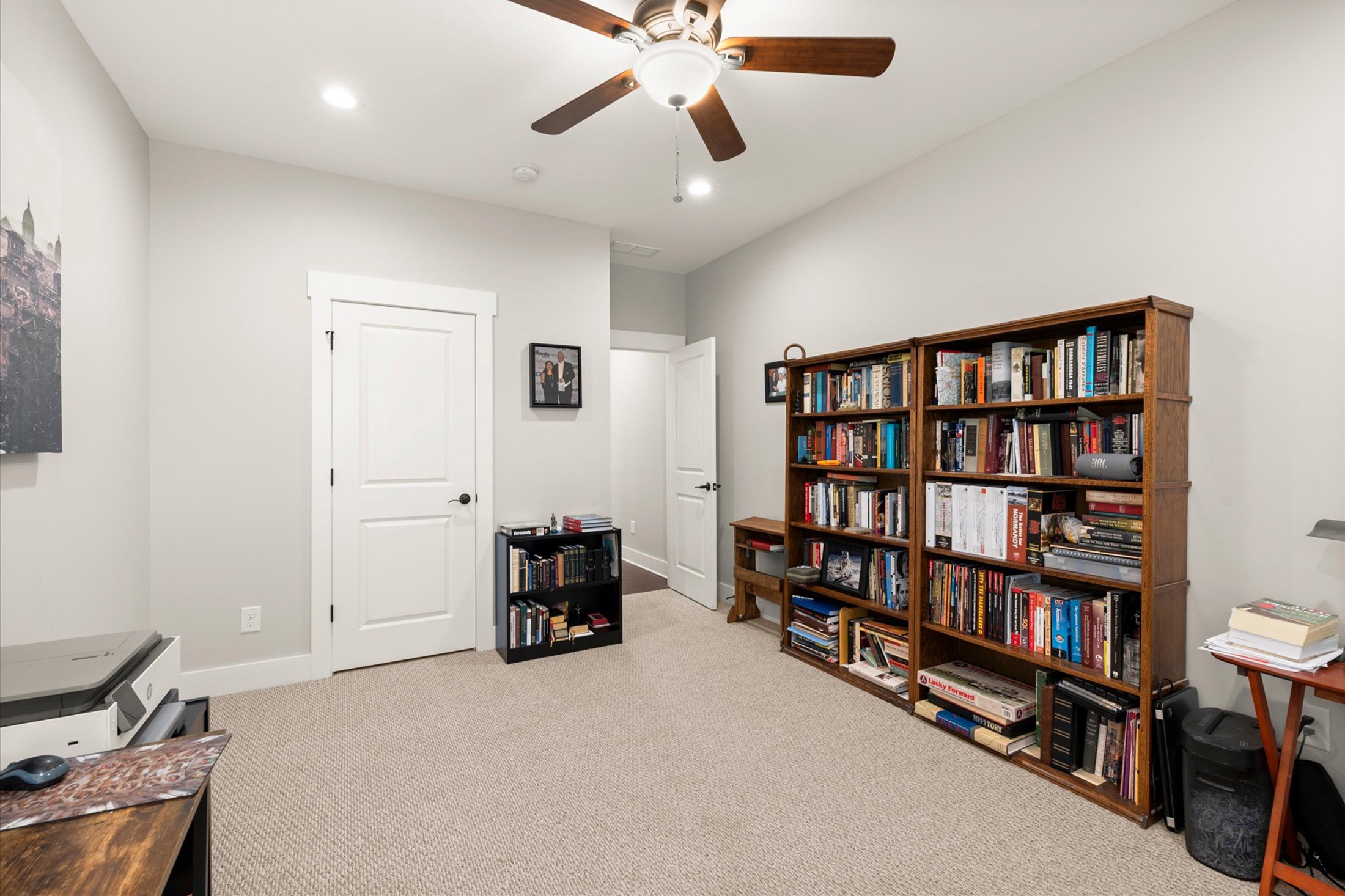  One-of-a-kind Home Offers an Exceptional Blend of Space, Style, and Upgrades - 物件實景