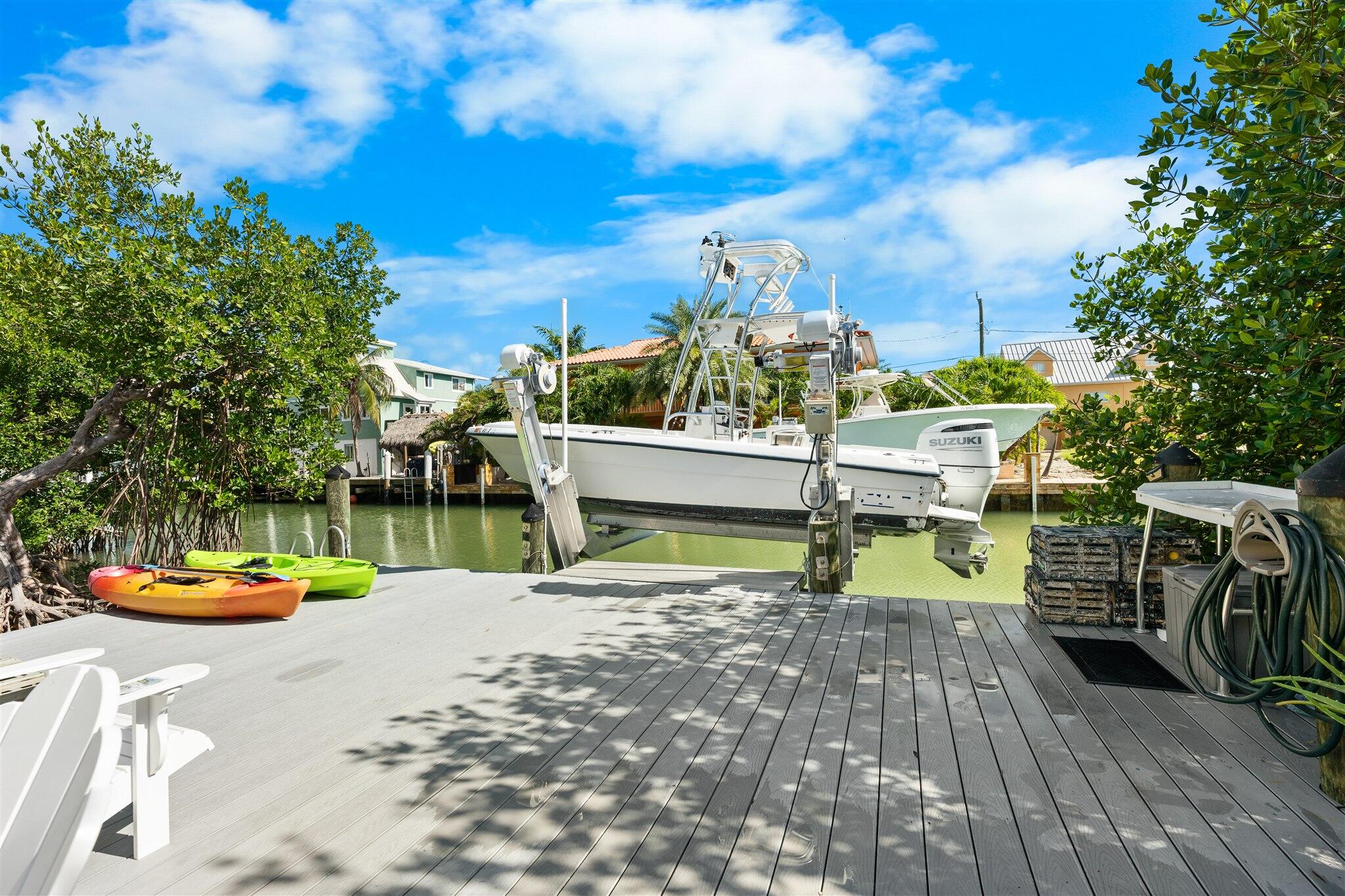 MARATHON, Florida, 33050, United States, 2 Bedrooms Bedrooms, ,2 BathroomsBathrooms,Residential,For Sale,2000916