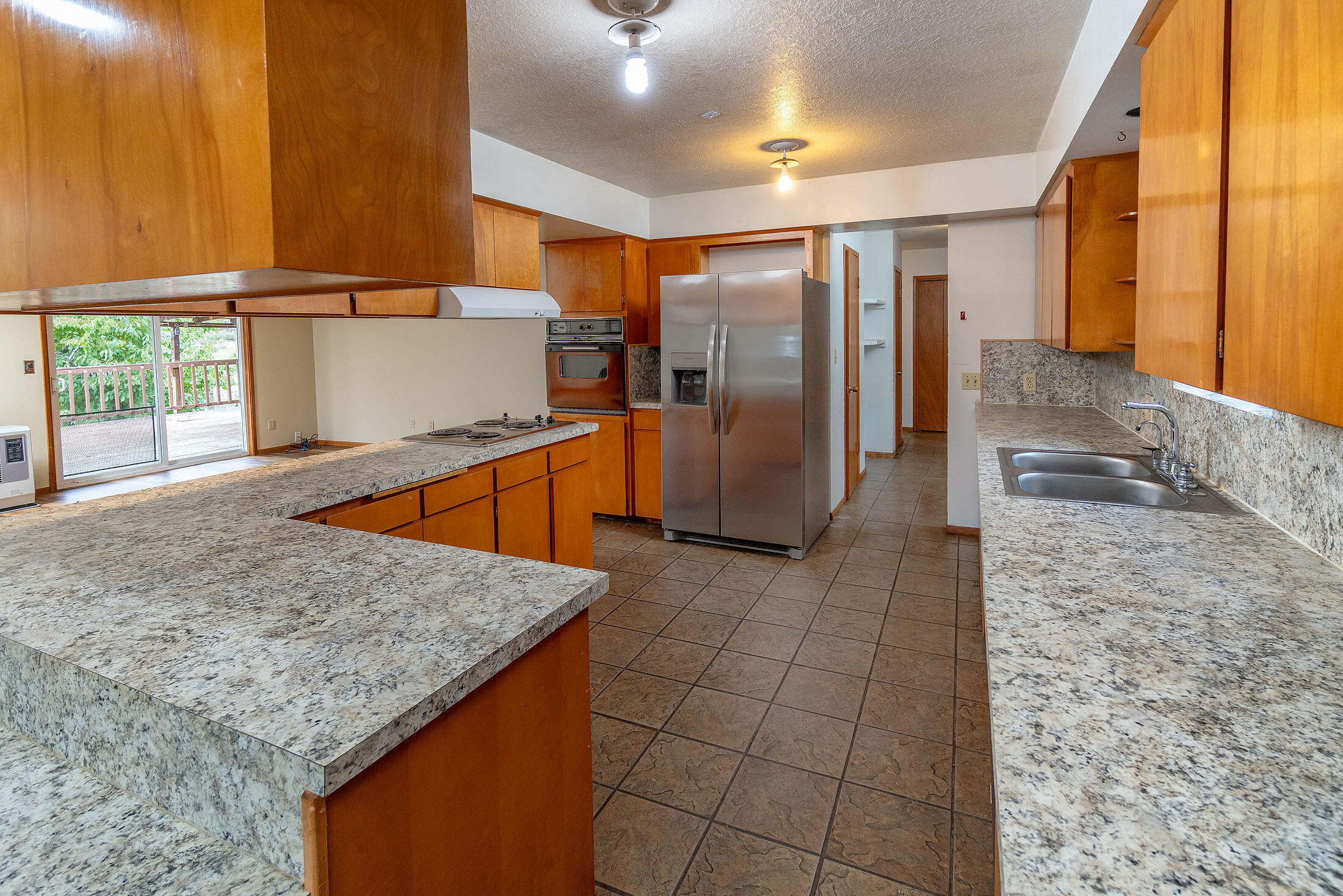 Mitchell, Oregon, 97750, United States, 3 Bedrooms Bedrooms, ,2 BathroomsBathrooms,Residential,For Sale,1965527