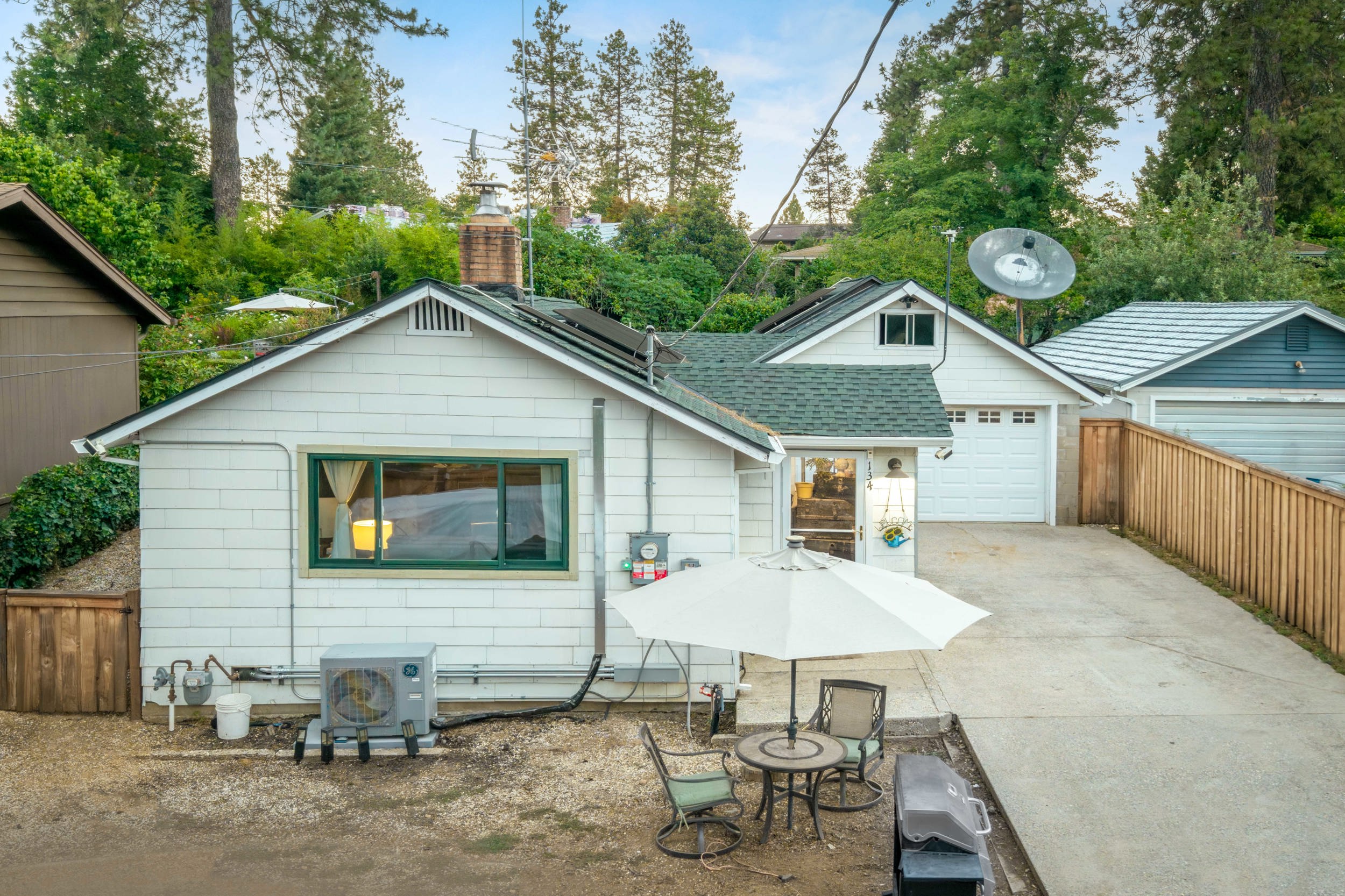 134 E. Empire Street, Grass Valley, CA 95945 - 物件實景
