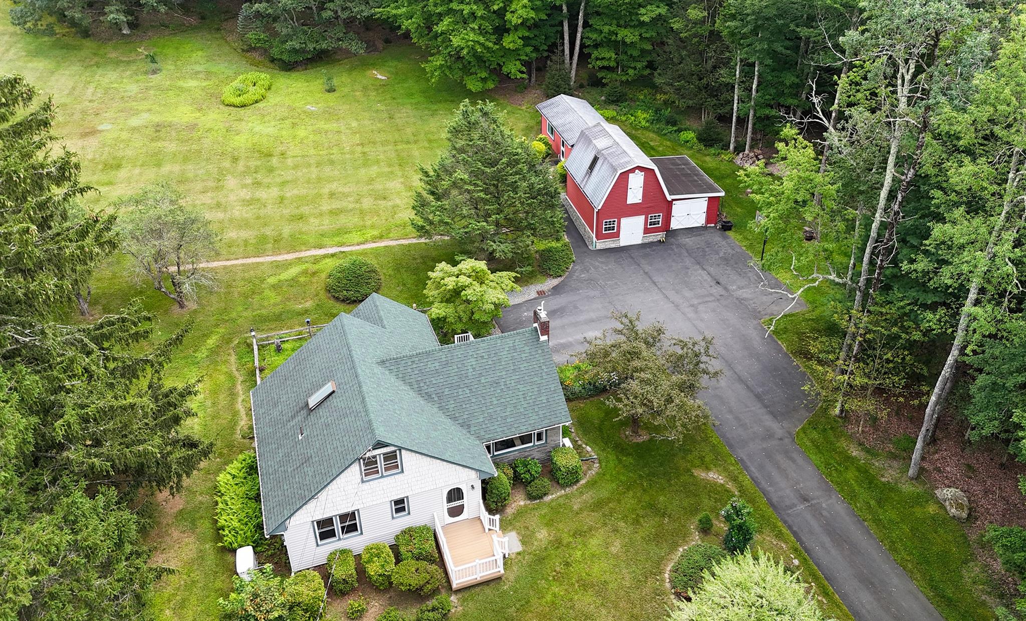 Fallsburg, New York, 12779, United States, 4 Bedrooms Bedrooms, ,2 BathroomsBathrooms,Residential,For Sale,1908547