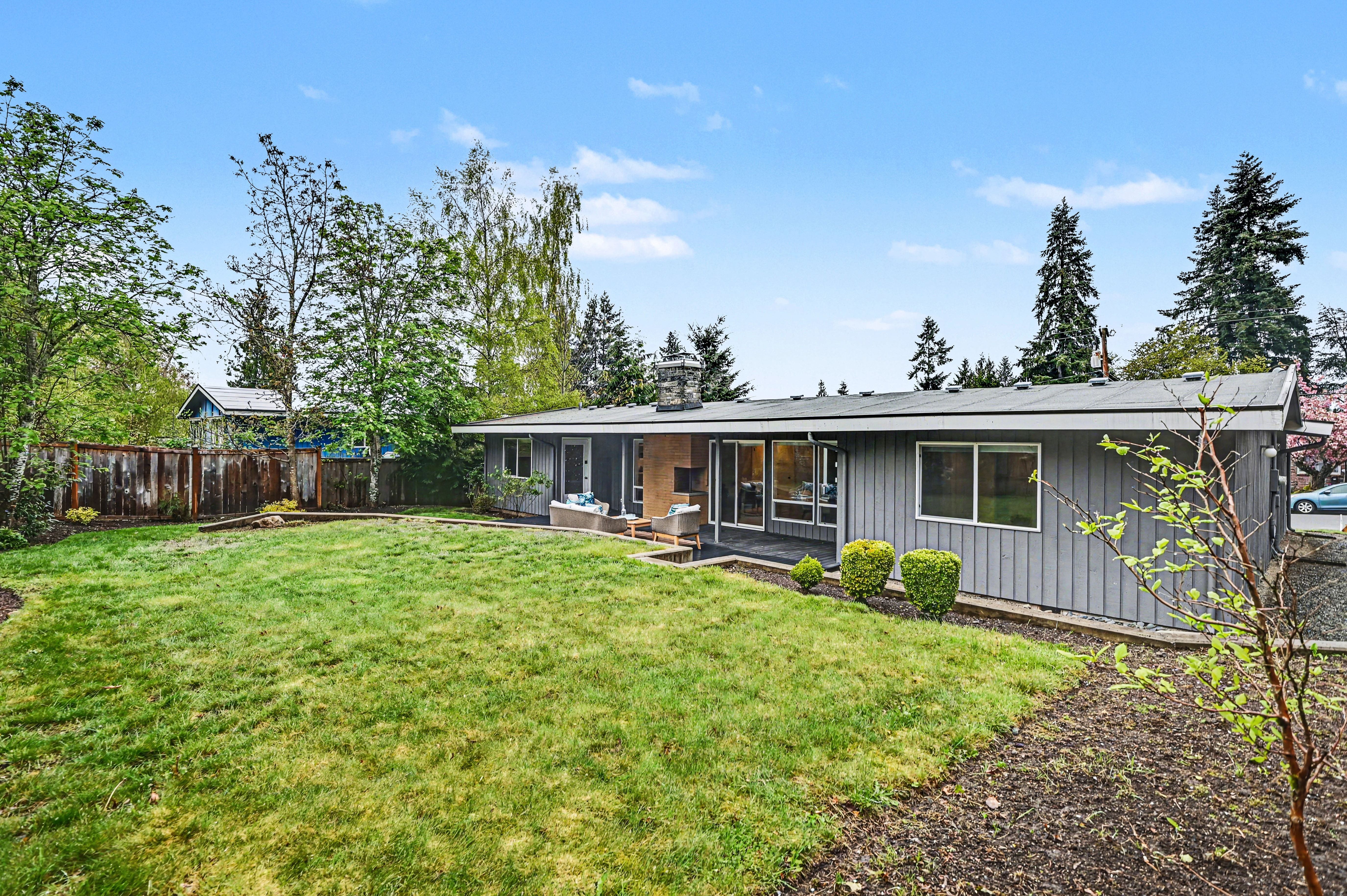  1217 150th Ave SE, Bellevue, WA 98007 - 物件實景