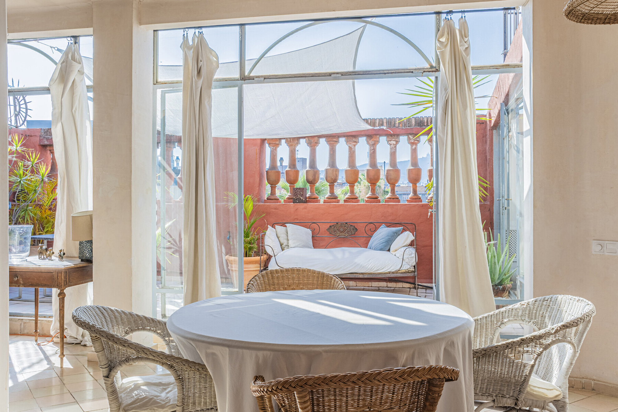  Stunning penthouse with panoramic views of the iconic Plaza Real - 物件實景