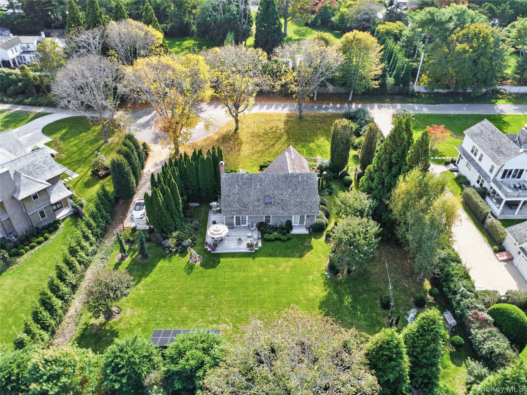  16 Borden Lane, East Hampton, NY, 11937 - 物件實景