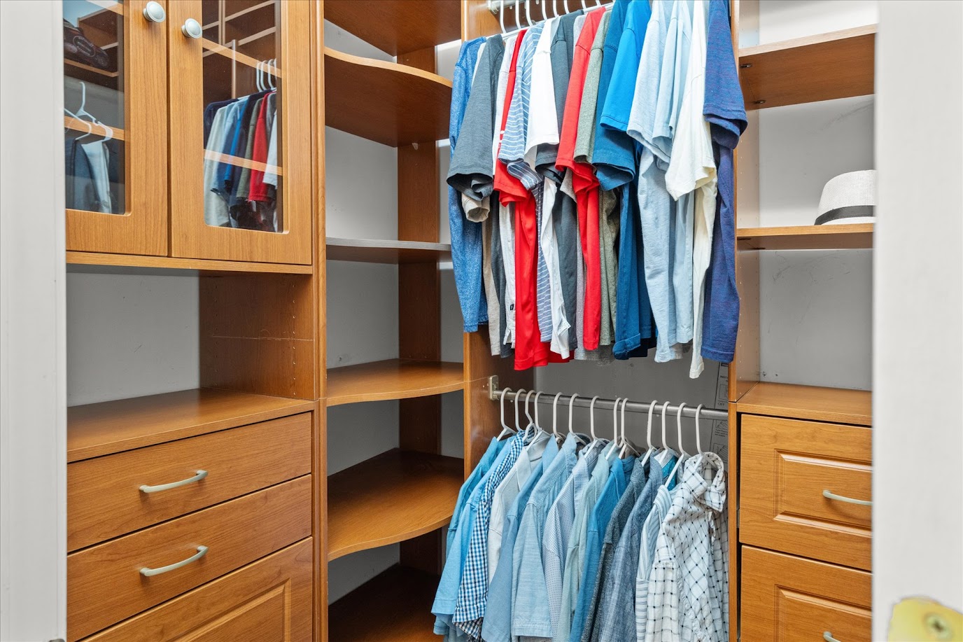 Villa Rica, Georgia, 30180, United States, 6 Bedrooms Bedrooms, ,4 BathroomsBathrooms,Residential,For Sale,1983769