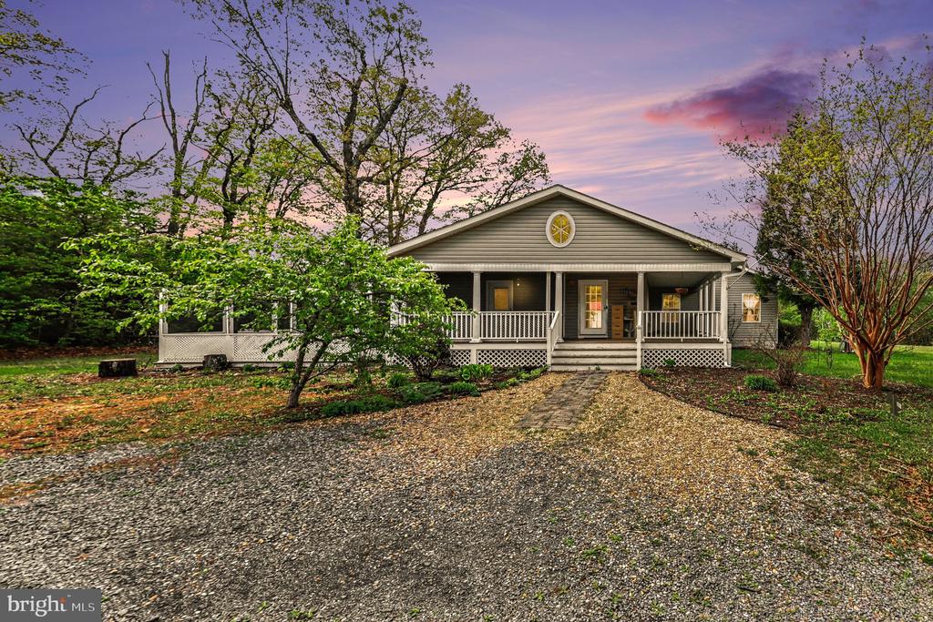Winchester, Virginia, 22602, United States, 4 Bedrooms Bedrooms, ,3 BathroomsBathrooms,Residential,For Sale,2040713