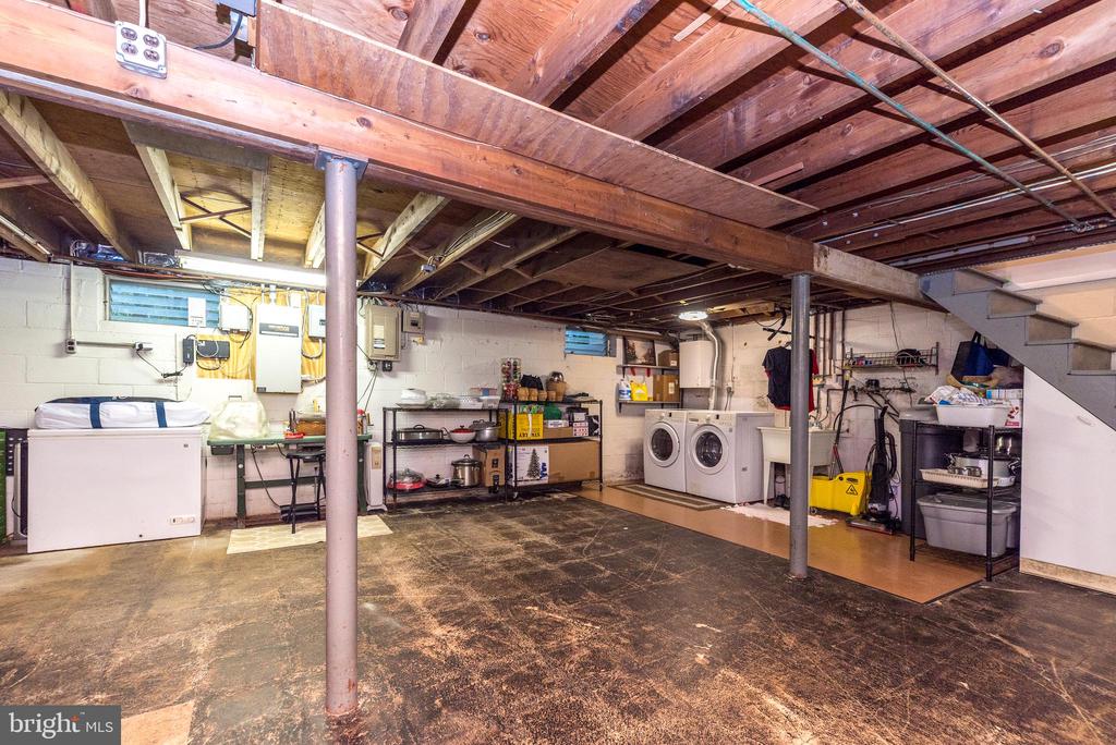Lansdale, Pennsylvania, 19446, United States, 3 Bedrooms Bedrooms, ,3 BathroomsBathrooms,Residential,For Sale,1919962