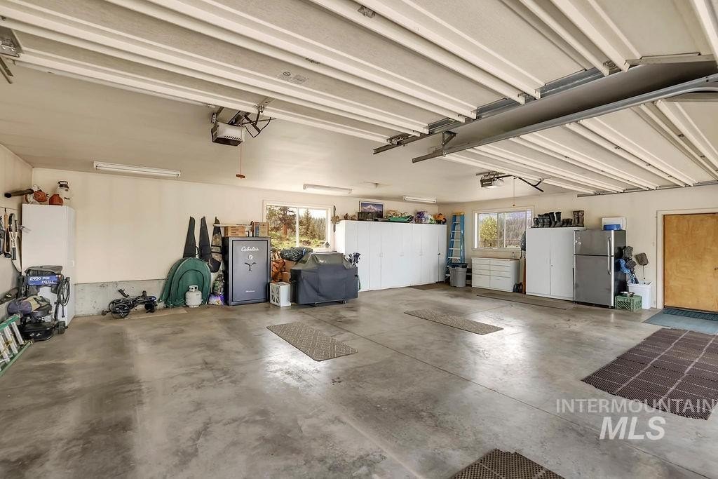 New Meadows, Idaho, 83654, United States, 3 Bedrooms Bedrooms, ,3 BathroomsBathrooms,Residential,For Sale,1976382