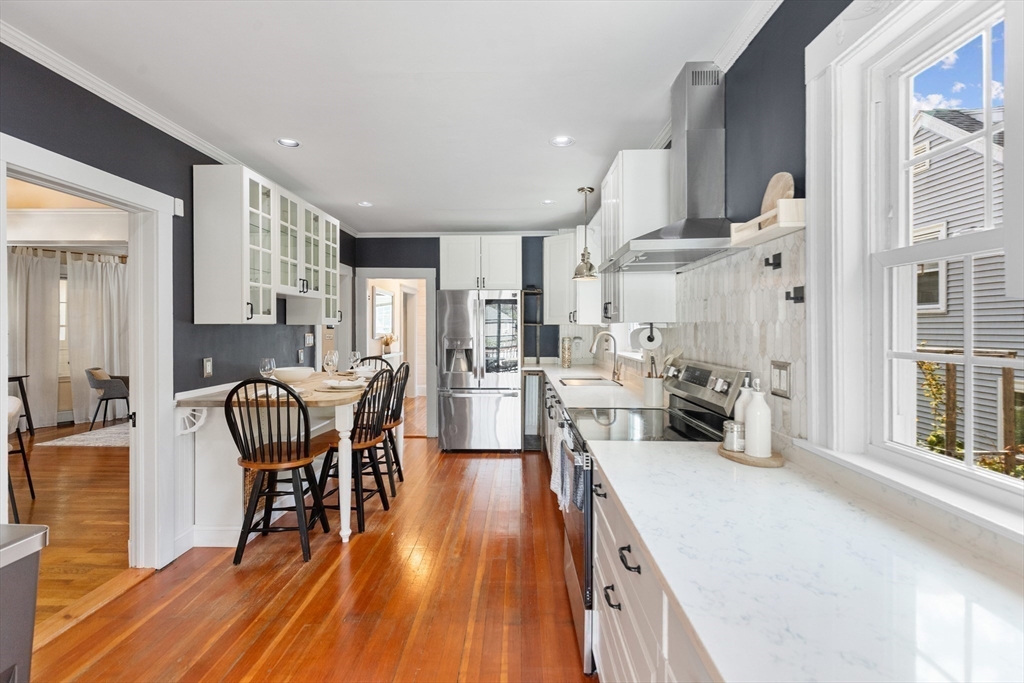 Malden, Massachusetts, 02148, United States, 5 Bedrooms Bedrooms, ,5 BathroomsBathrooms,Residential,For Sale,1984195