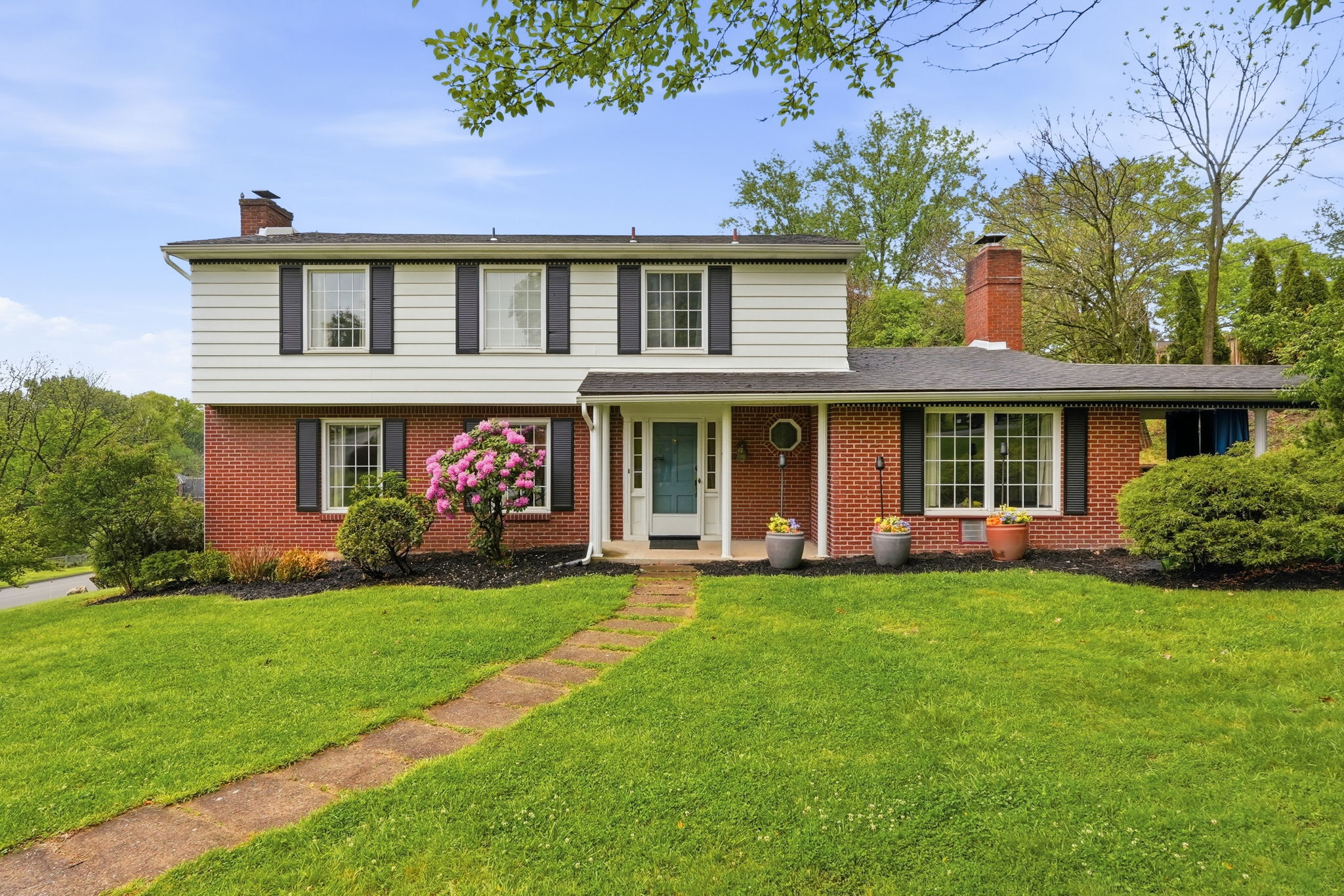  116 Hawthorne Drive, Pittsburgh, PA 15235 - 物件實景