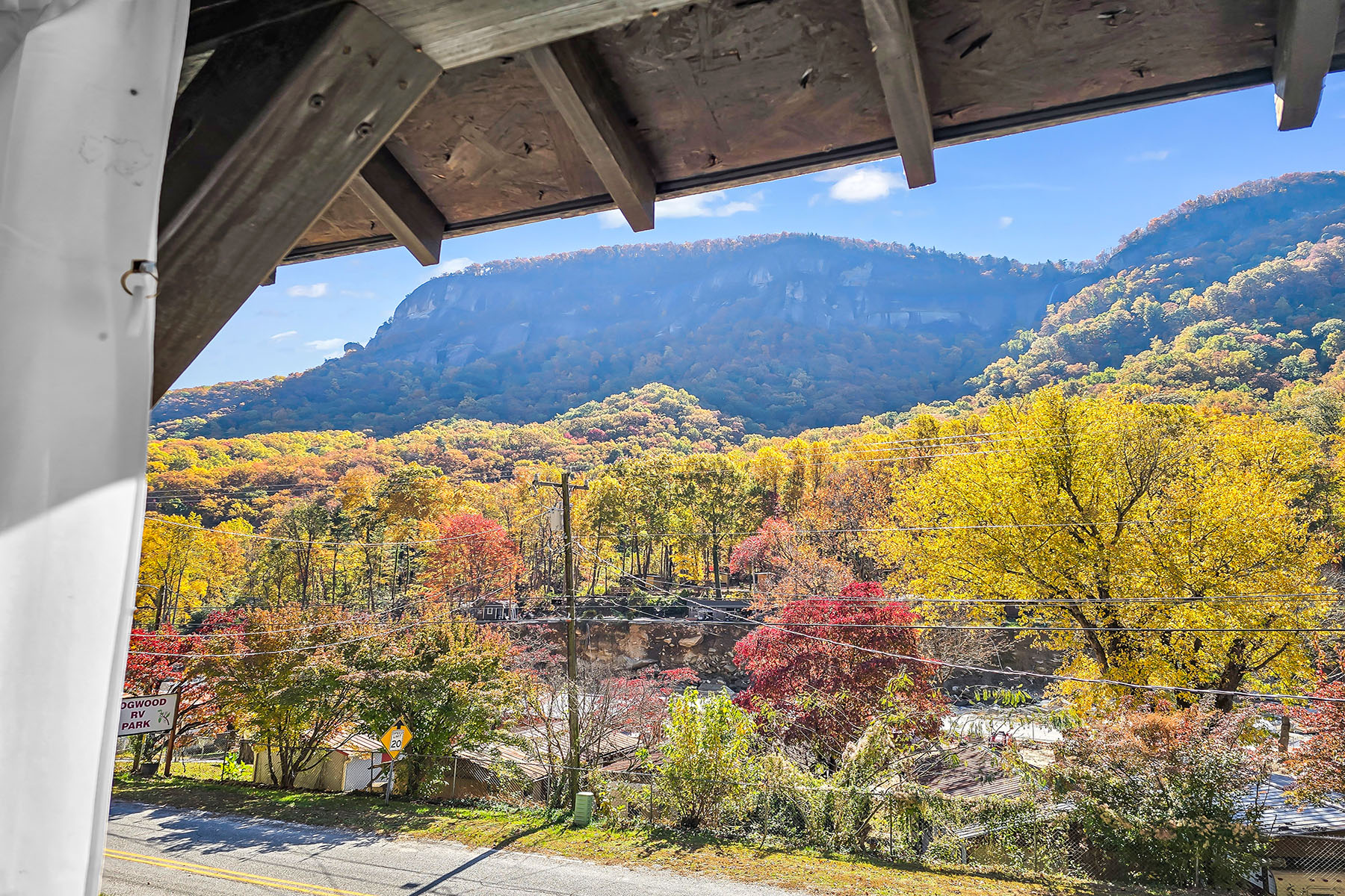  CHIMNEY ROCK - 物件實景