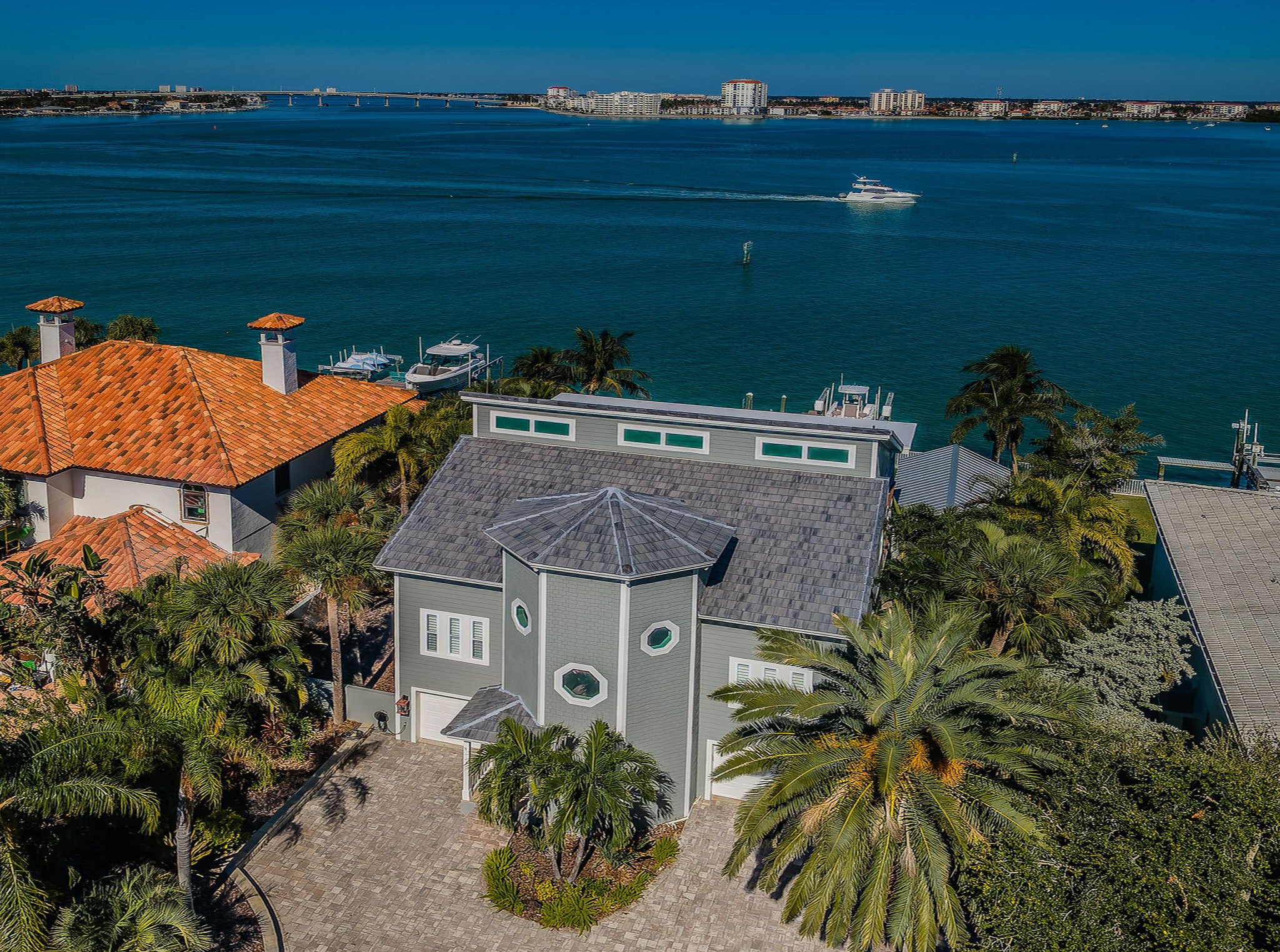 St Petersburg, Florida, 33715, United States, 4 Bedrooms Bedrooms, ,2 BathroomsBathrooms,Residential,For Sale,1994280