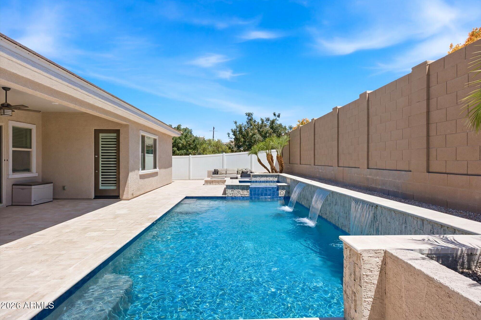  2525 East Pleasant Lane, Phoenix, AZ 85042 - 物件實景
