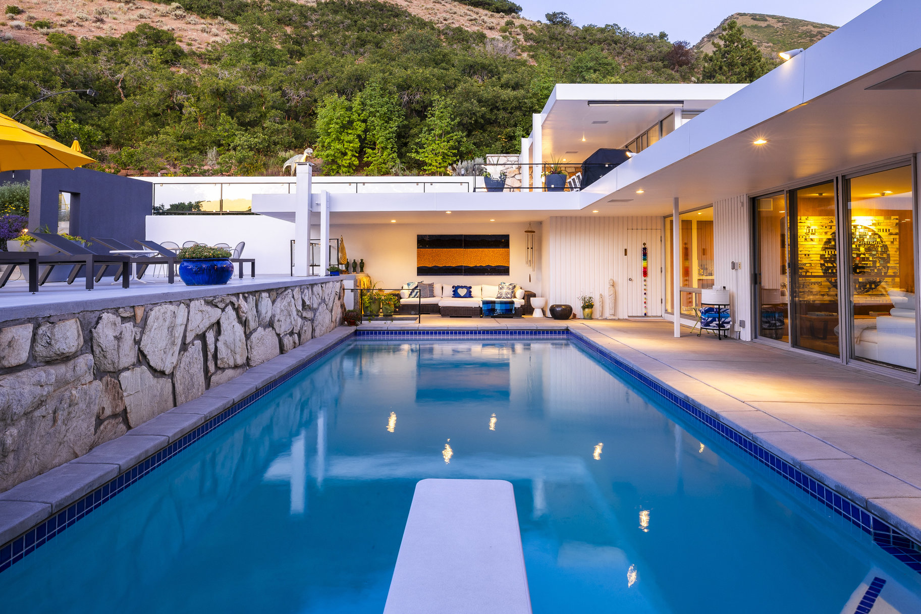  A Mid-Century Masterpiece with Soul and Provenance - 物件實景