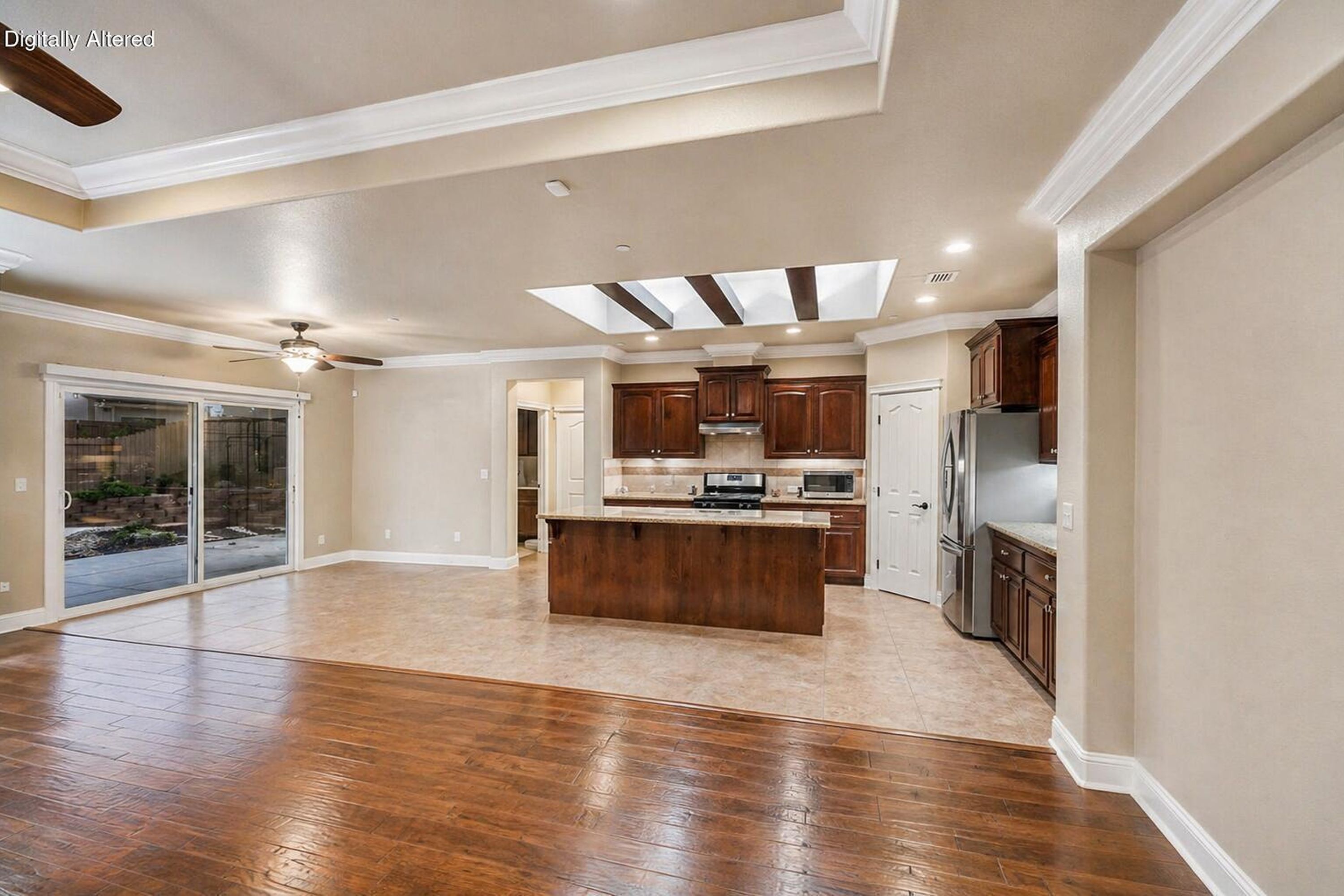  Beautiful Home In Highland Park Subdivision of Redding - 物件實景