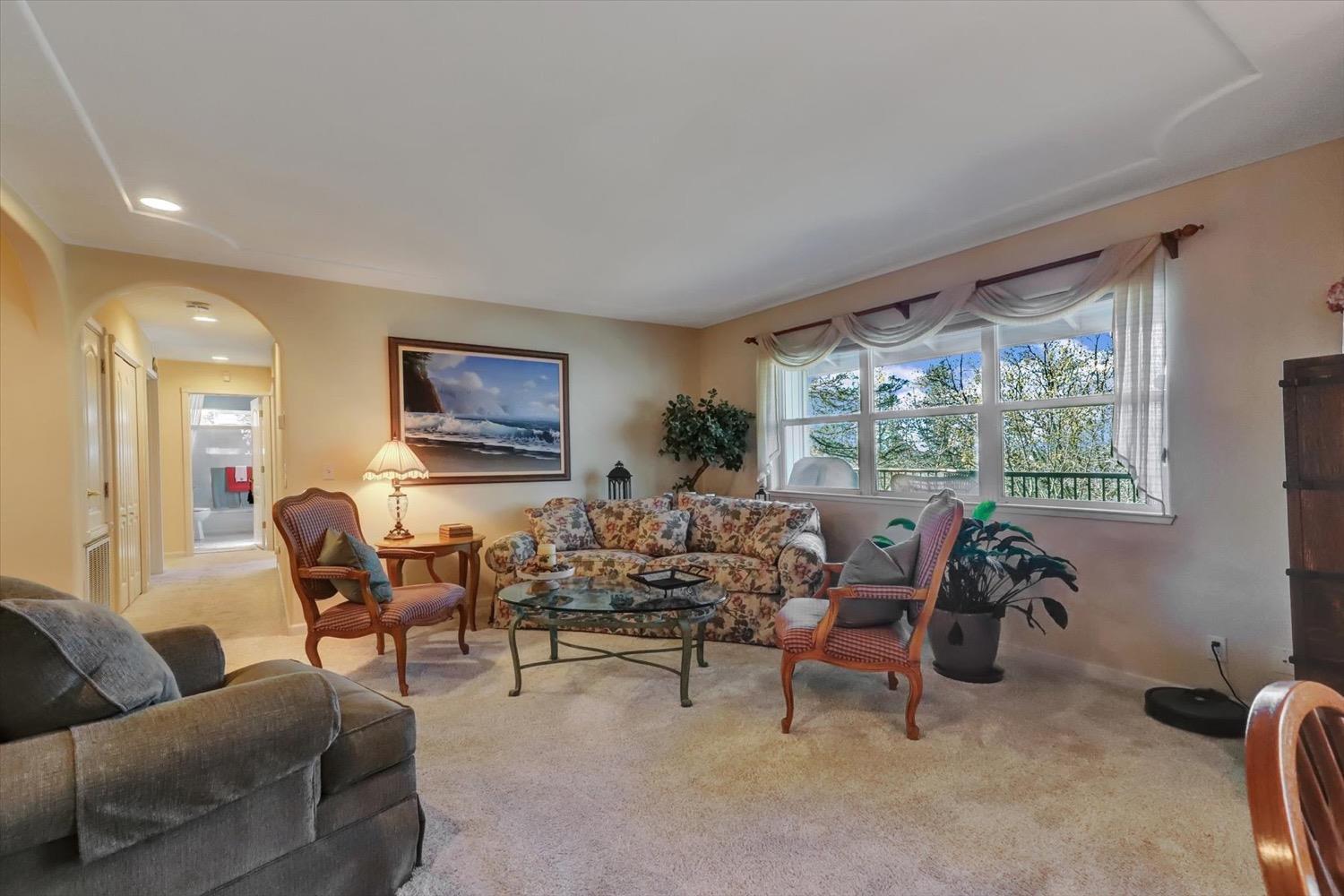 Grass Valley, California, 95949, United States, 3 Bedrooms Bedrooms, ,3 BathroomsBathrooms,Residential,For Sale,1840908