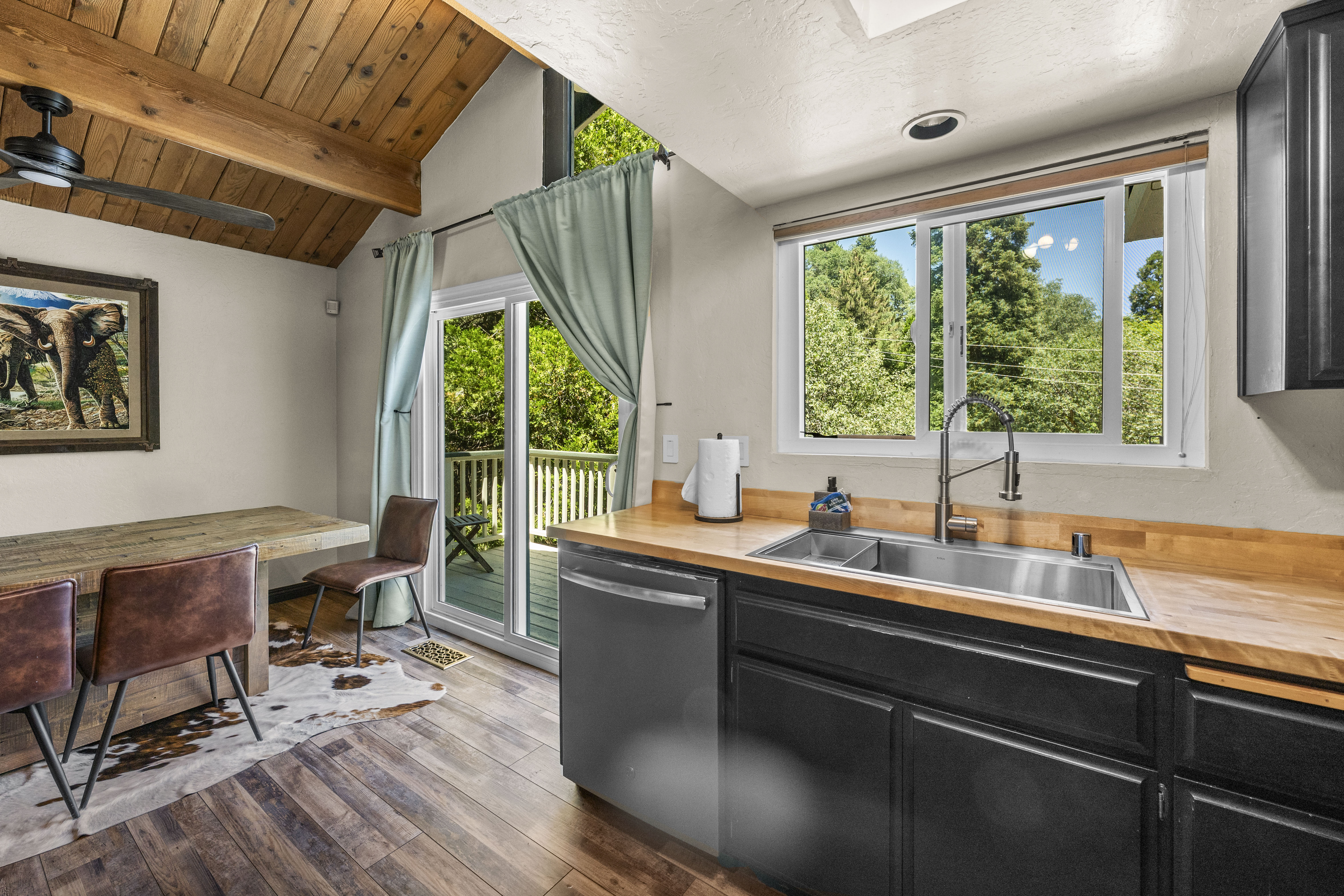  30942 Old City Creek Road, Running Springs, CA 92382 - 物件實景