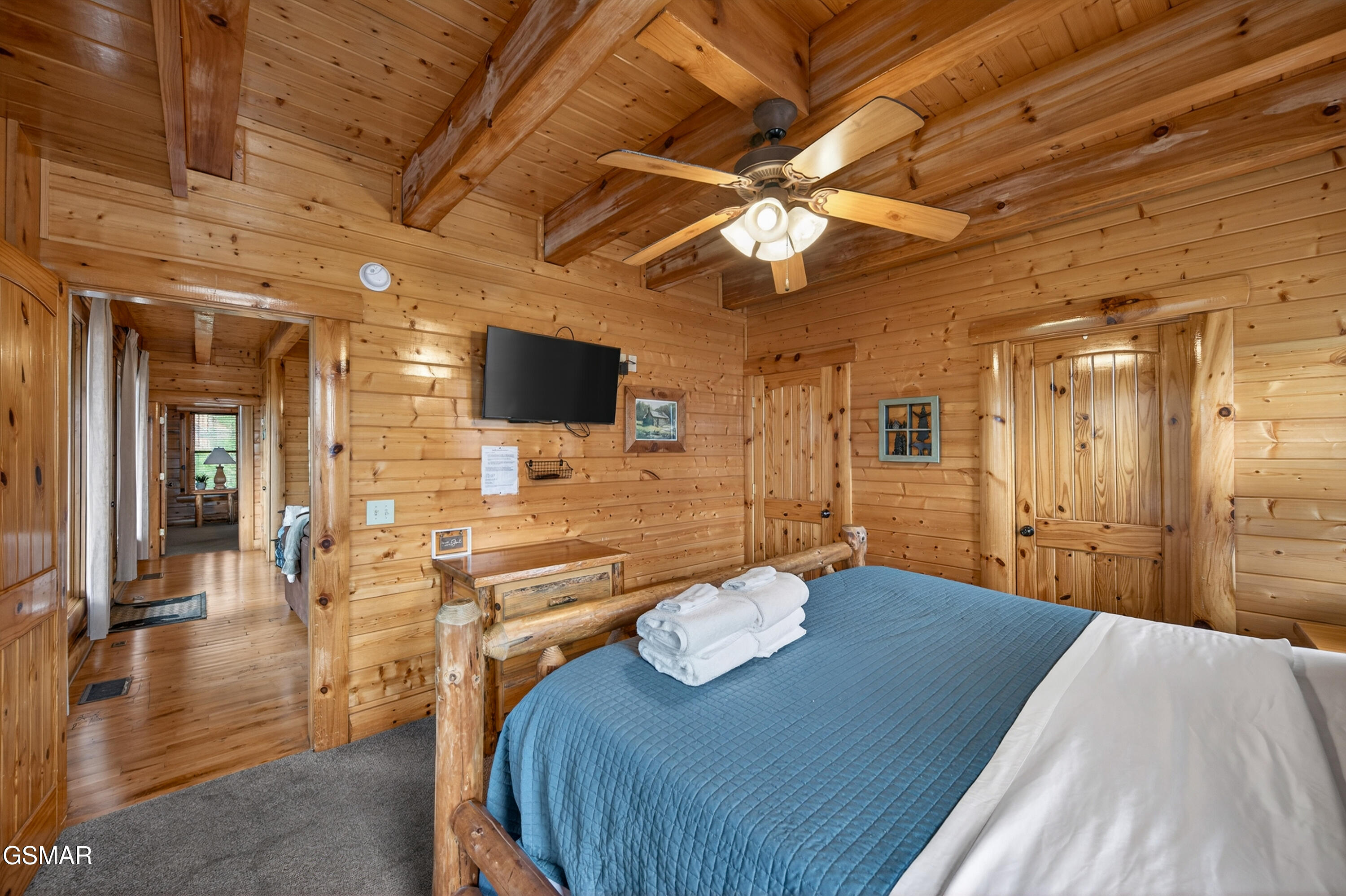 Sevierville, Tennessee, 37862, United States, 3 Bedrooms Bedrooms, ,5 BathroomsBathrooms,Residential,For Sale,2021105