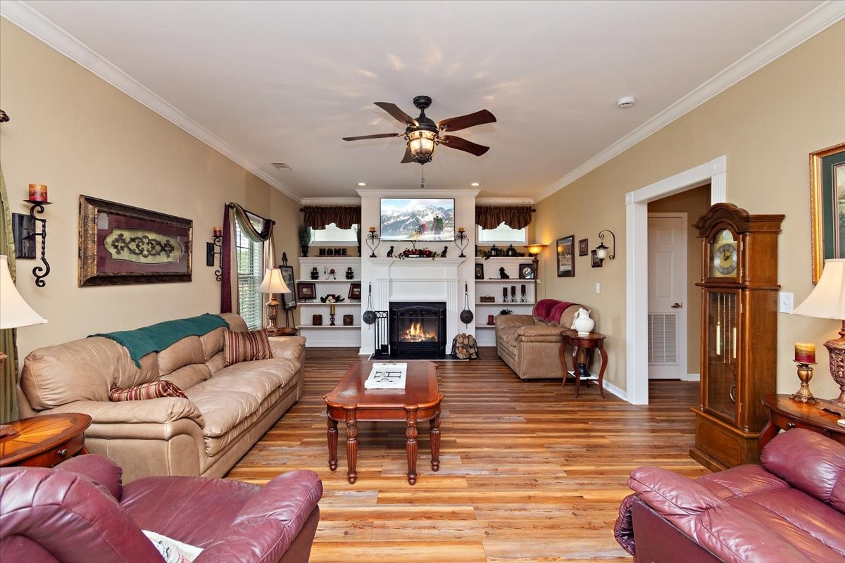 Readyville, Tennessee, 37149, United States, 3 Bedrooms Bedrooms, ,2 BathroomsBathrooms,Residential,For Sale,1903533