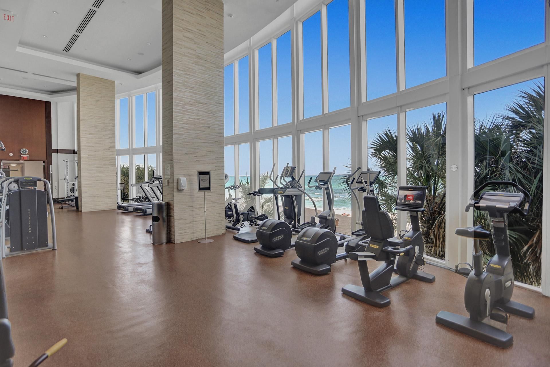  16001 Collins Ave, Sunny Isles Beach, FL, 33160 - 物件實景