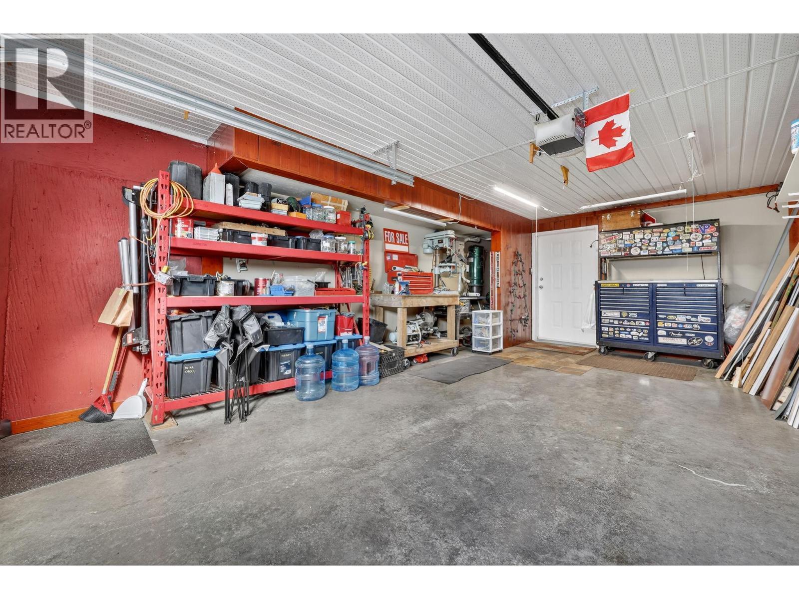 KELOWNA, British Columbia, V1X 7T6, CA, 4 Bedrooms Bedrooms, ,2 BathroomsBathrooms,Residential,For Sale,1918347