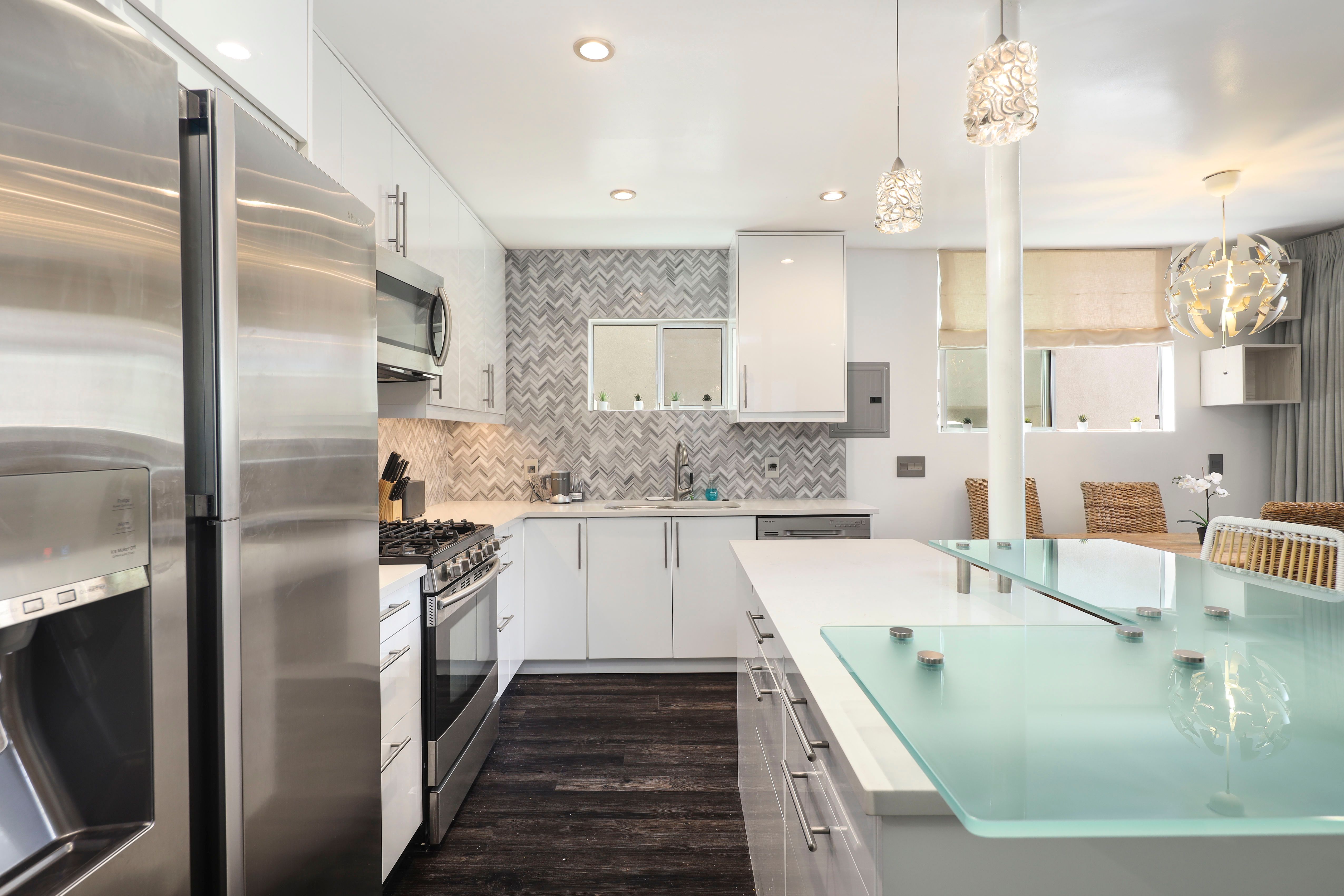  472 Rosecrans Avenue, Manhattan Beach, CA 90266 - 物件實景