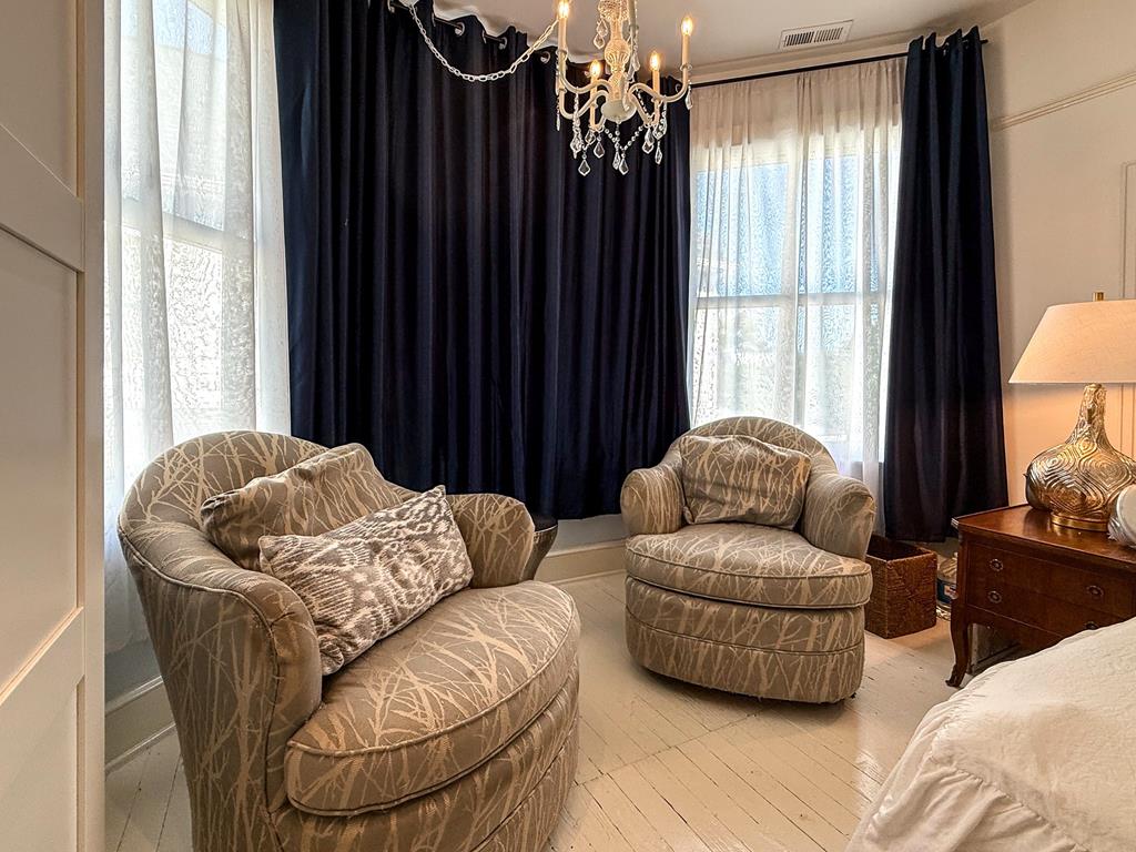 Cape Charles, Virginia, 23310, United States, 3 Bedrooms Bedrooms, ,3 BathroomsBathrooms,Residential,For Sale,1875371