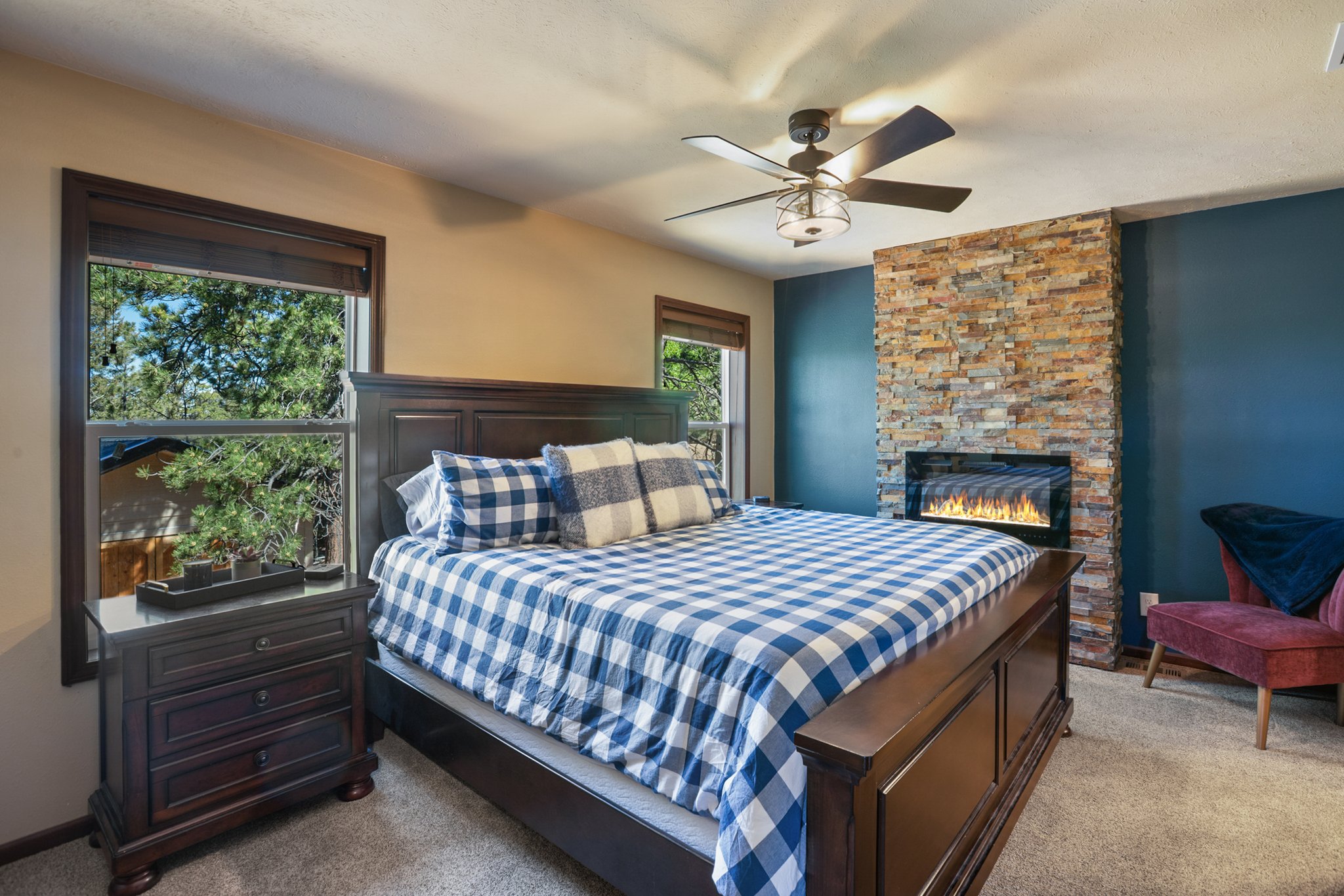 Cripple Creek, Colorado, 80813, United States, 4 Bedrooms Bedrooms, ,3 BathroomsBathrooms,Residential,For Sale,1856963