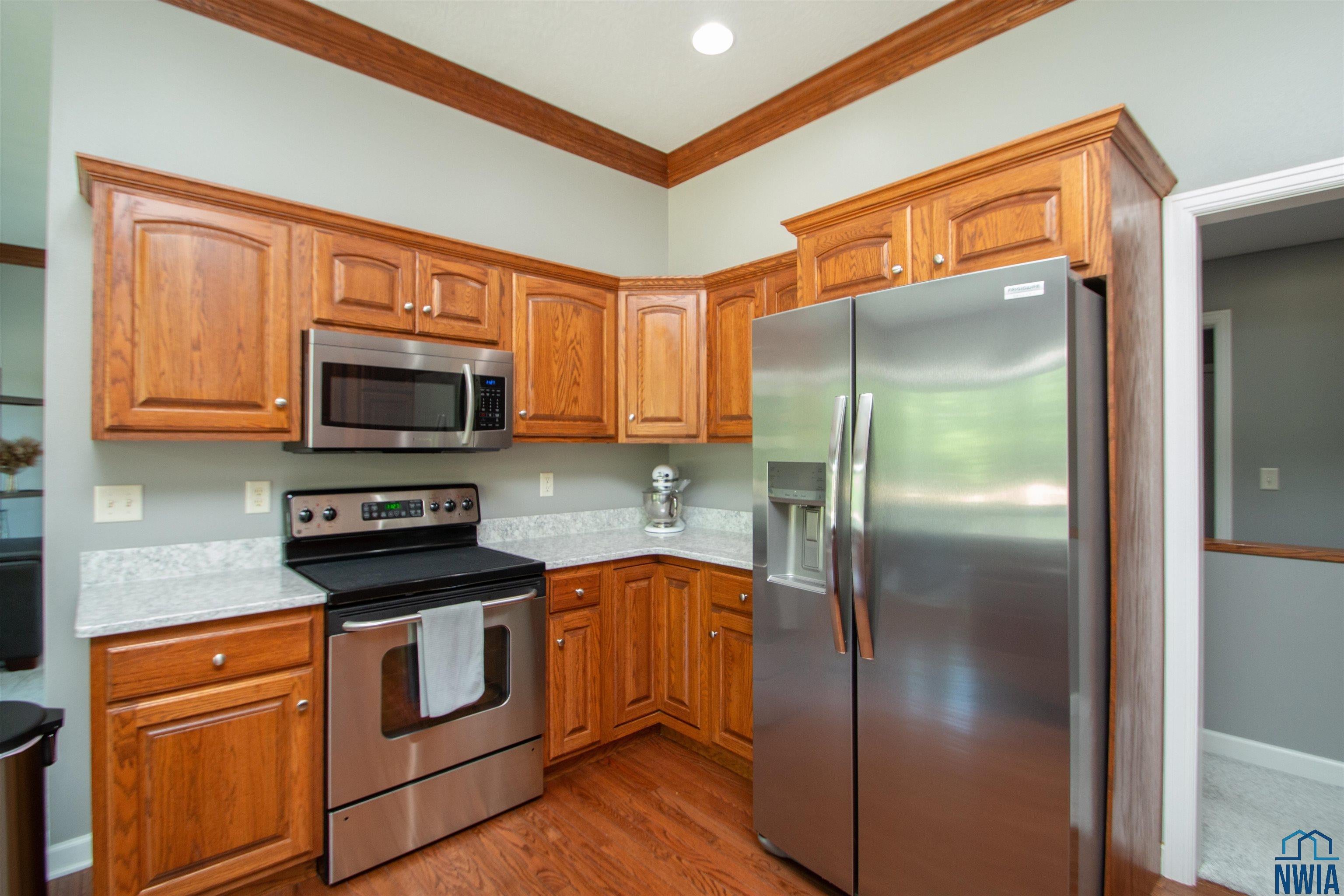 Dakota Dunes, South Dakota, 57049, United States, 4 Bedrooms Bedrooms, ,3 BathroomsBathrooms,Residential,For Sale,1979116