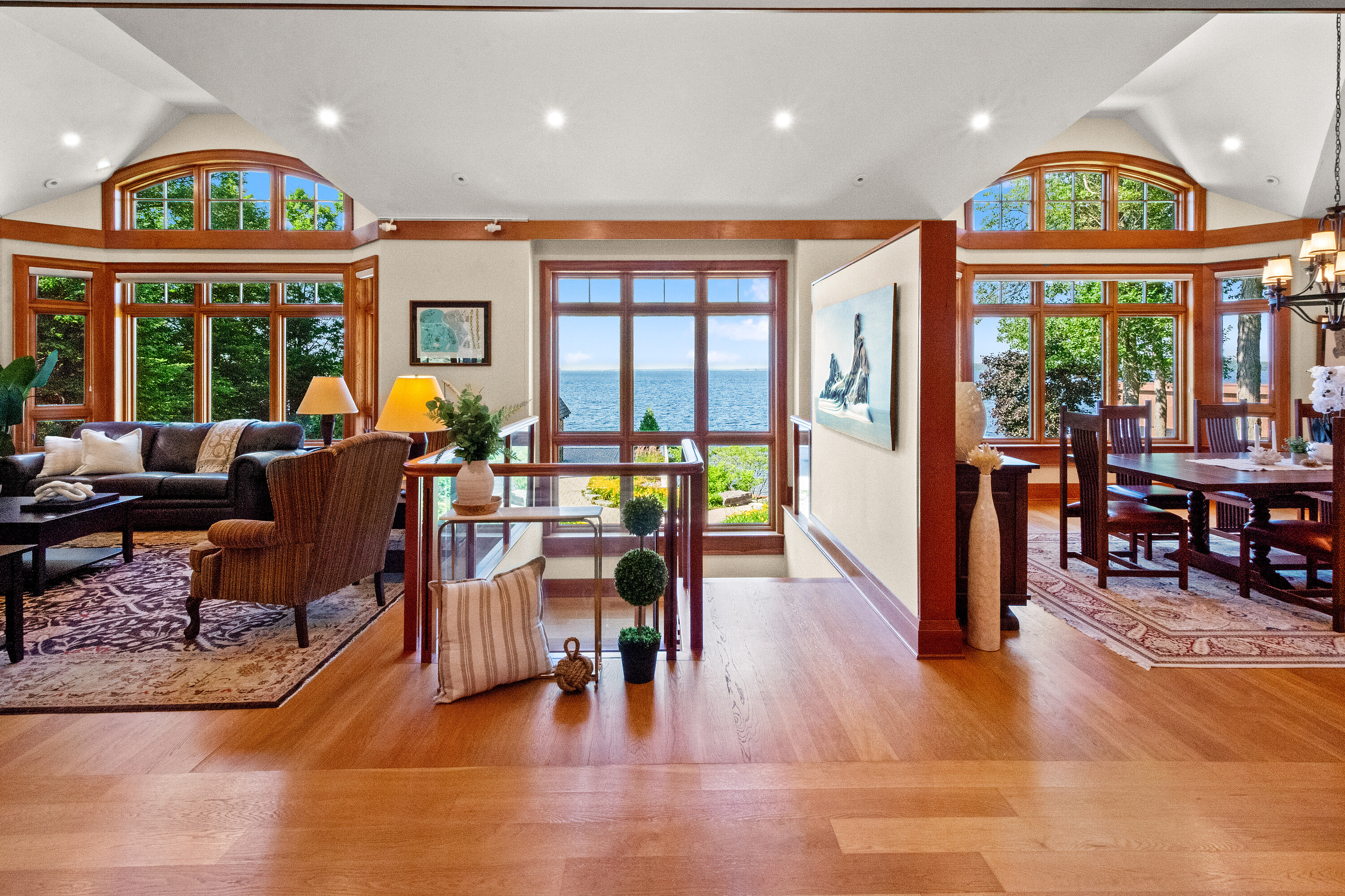  Iconic Waterfront Estate - 物件實景