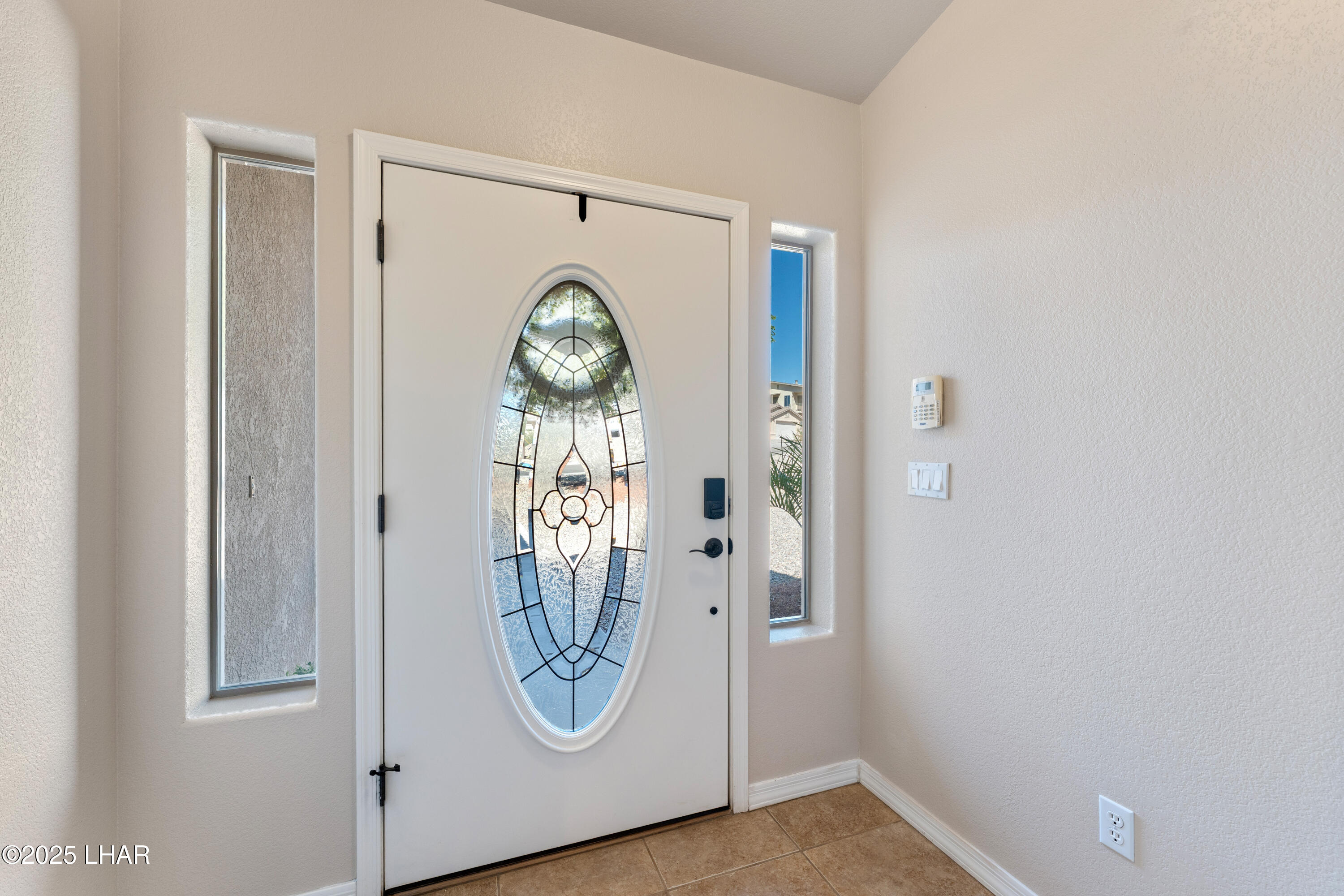 Lake Havasu City, Arizona, 86404, United States, 3 Bedrooms Bedrooms, ,1 BathroomBathrooms,Residential,For Sale,1967862