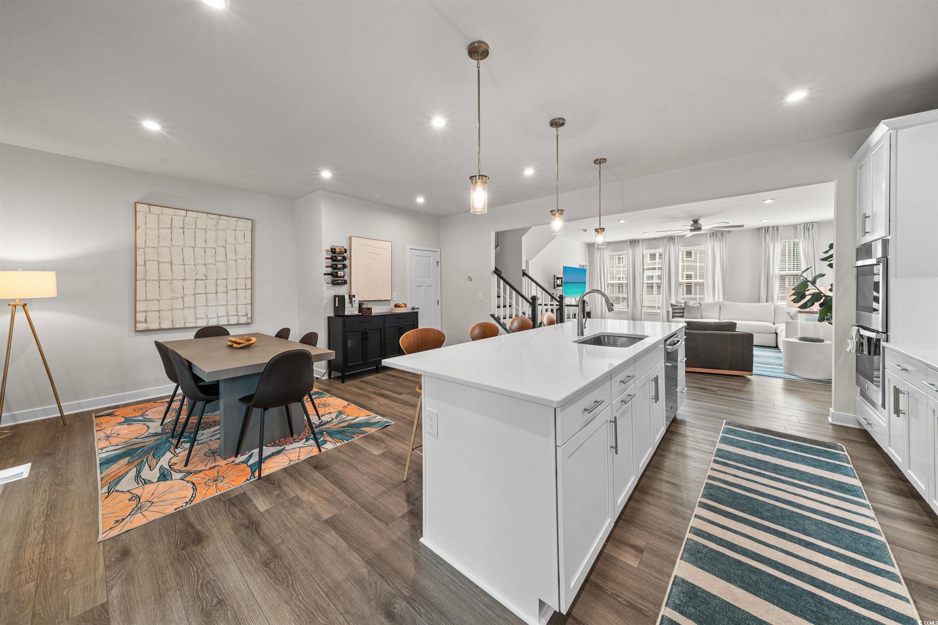 North Myrtle Beach, South Carolina, 29582, United States, 4 Bedrooms Bedrooms, ,5 BathroomsBathrooms,Residential,For Sale,1930380