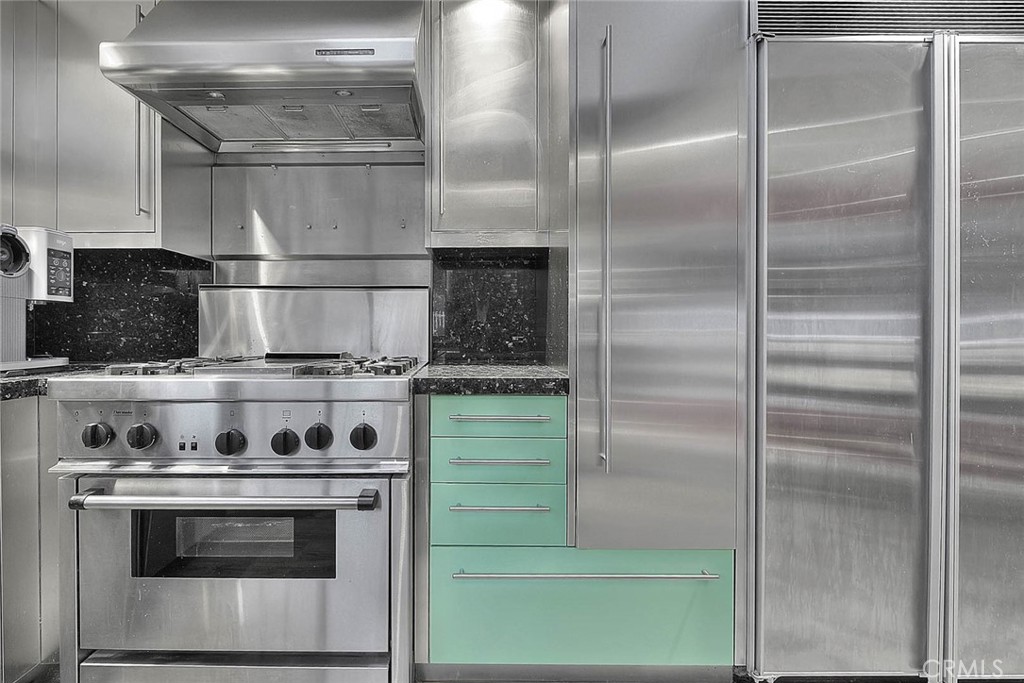 Phillips Ranch, California, 91766, United States, 4 Bedrooms Bedrooms, ,3 BathroomsBathrooms,Residential,For Sale,1998468