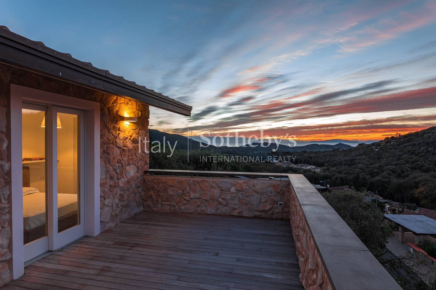  Stunning contemporary-style villa with sea view - 物件實景