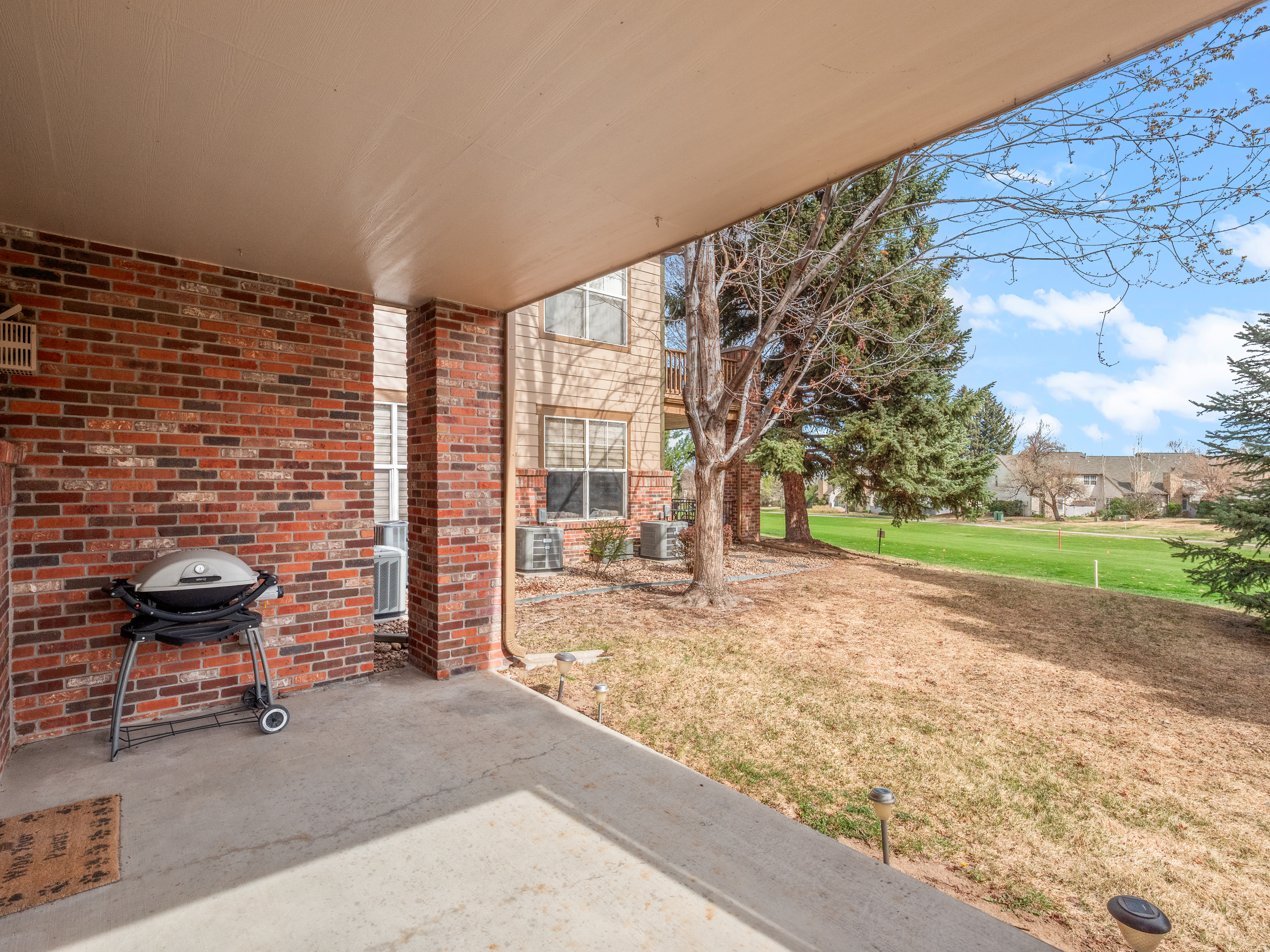  2240 S Vaughn Way, Aurora, CO, 80014 - 物件實景