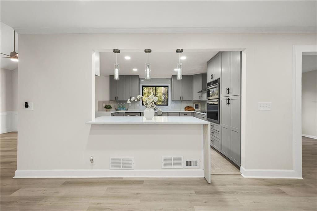 Snellville, Georgia, 30039, United States, 5 Bedrooms Bedrooms, ,4 BathroomsBathrooms,Residential,For Sale,1993862