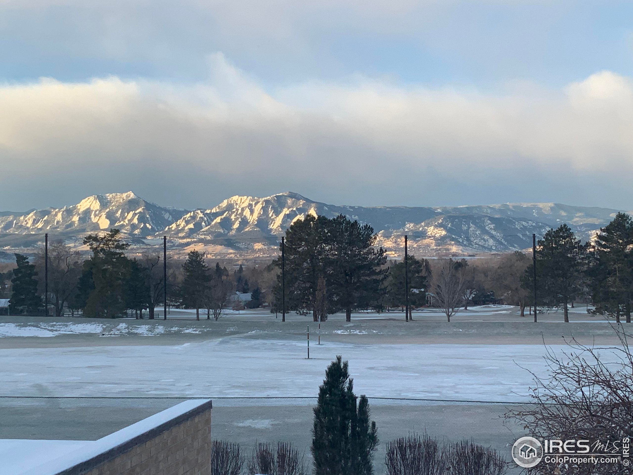 Boulder, Colorado, 80301, United States, 2 Bedrooms Bedrooms, ,2 BathroomsBathrooms,Residential,For Sale,1942273