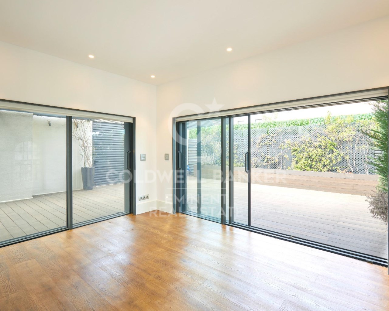Barcelona, Catalonia, ES, 2 Bedrooms Bedrooms, ,3 BathroomsBathrooms,Residential,For Sale,1804977
